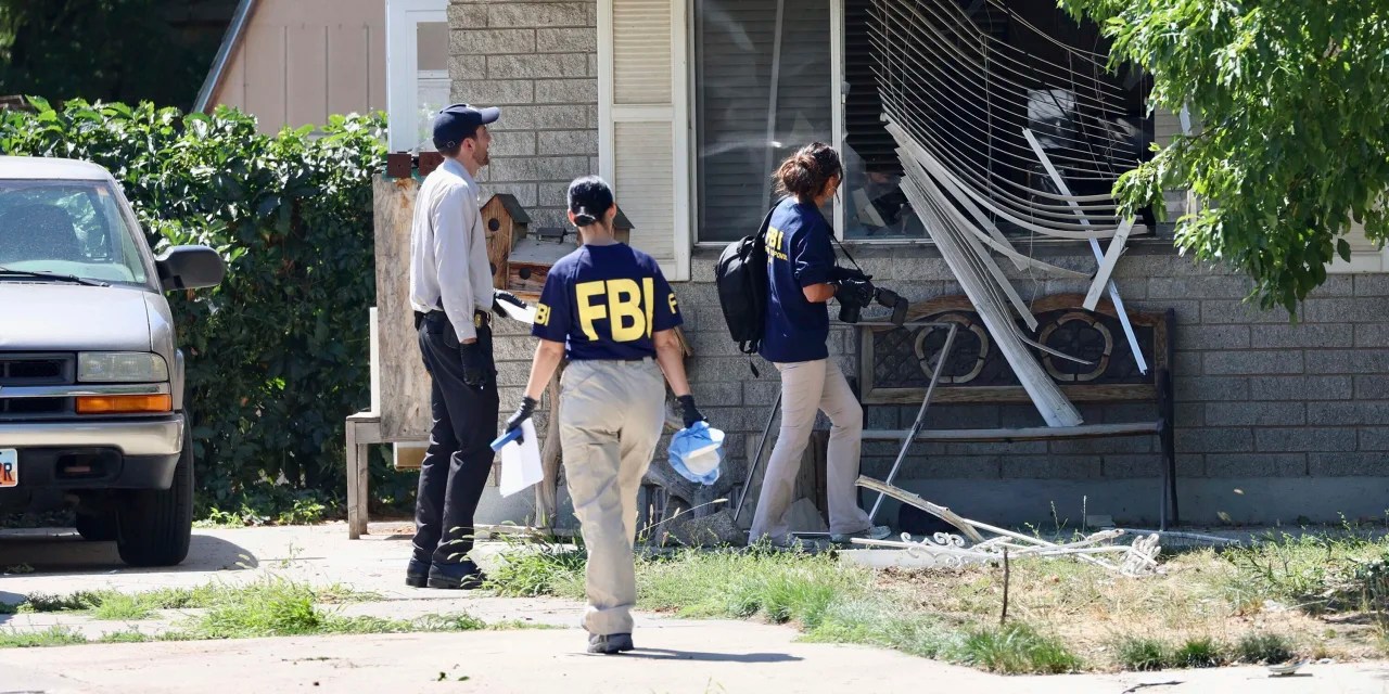 Utah Man Who Allegedly Threatened Biden Killed in FBI Search WSJ