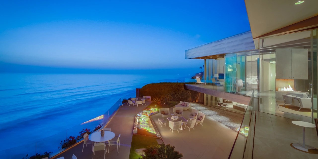 An Oceanfront California Home With Ties to ‘Westworld’ Sells for 16.25