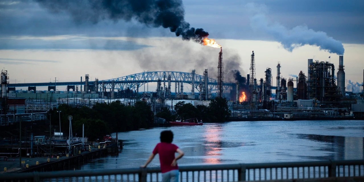 Philadelphia Refinery Fire Contained But Still Burning WSJ