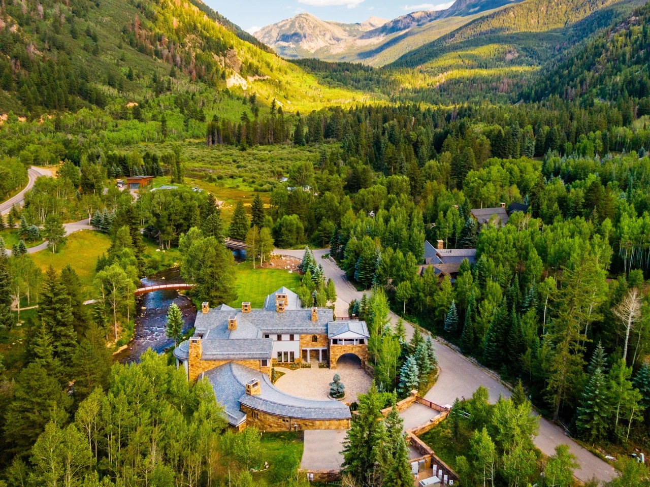A 105 Million Compound Aims to Be Crowned Aspen’s NineFigure Home