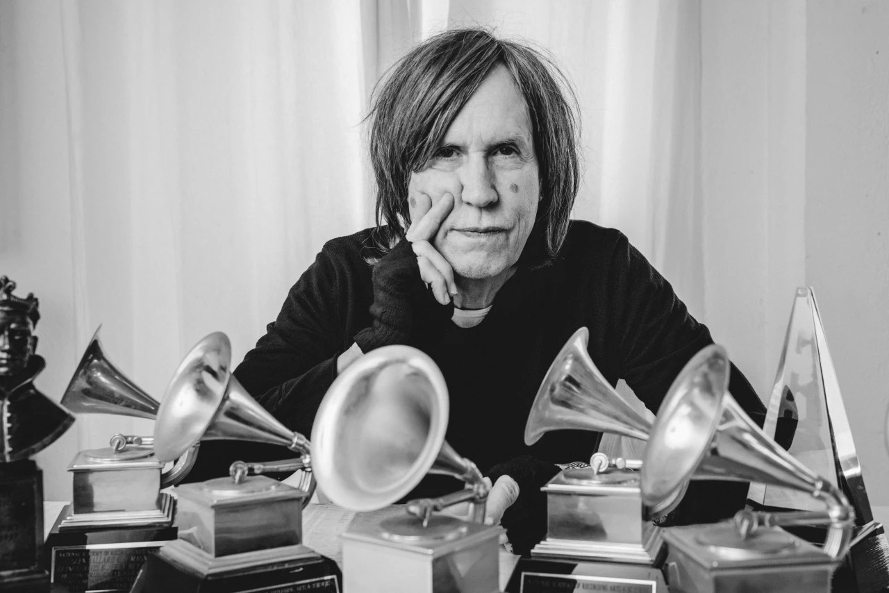 Songwriter Glen Ballard Is Going ‘Back to the Future’ WSJ