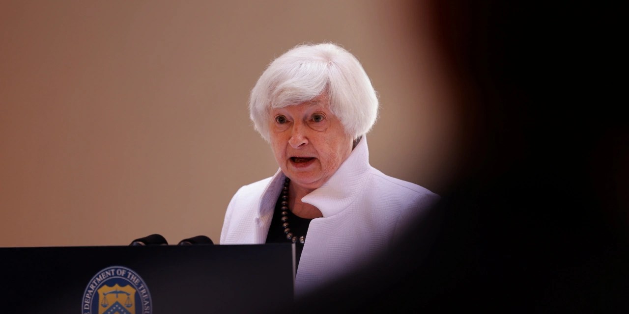 Yellen Says Nothing Off the Table for Iran Sanctions