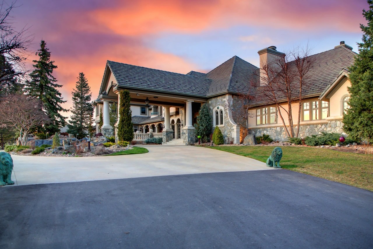 A Colorado Mansion First Listed for 37 Million Sells for Big Discount