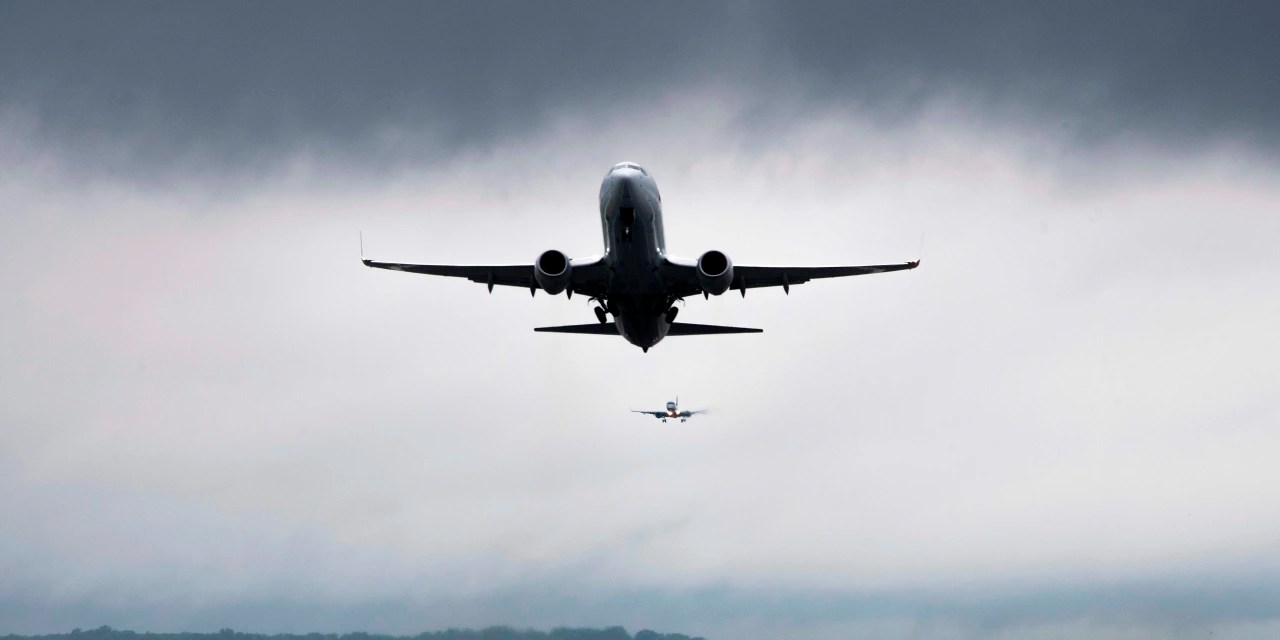 A Nightmare Summer for American Airlines WSJ