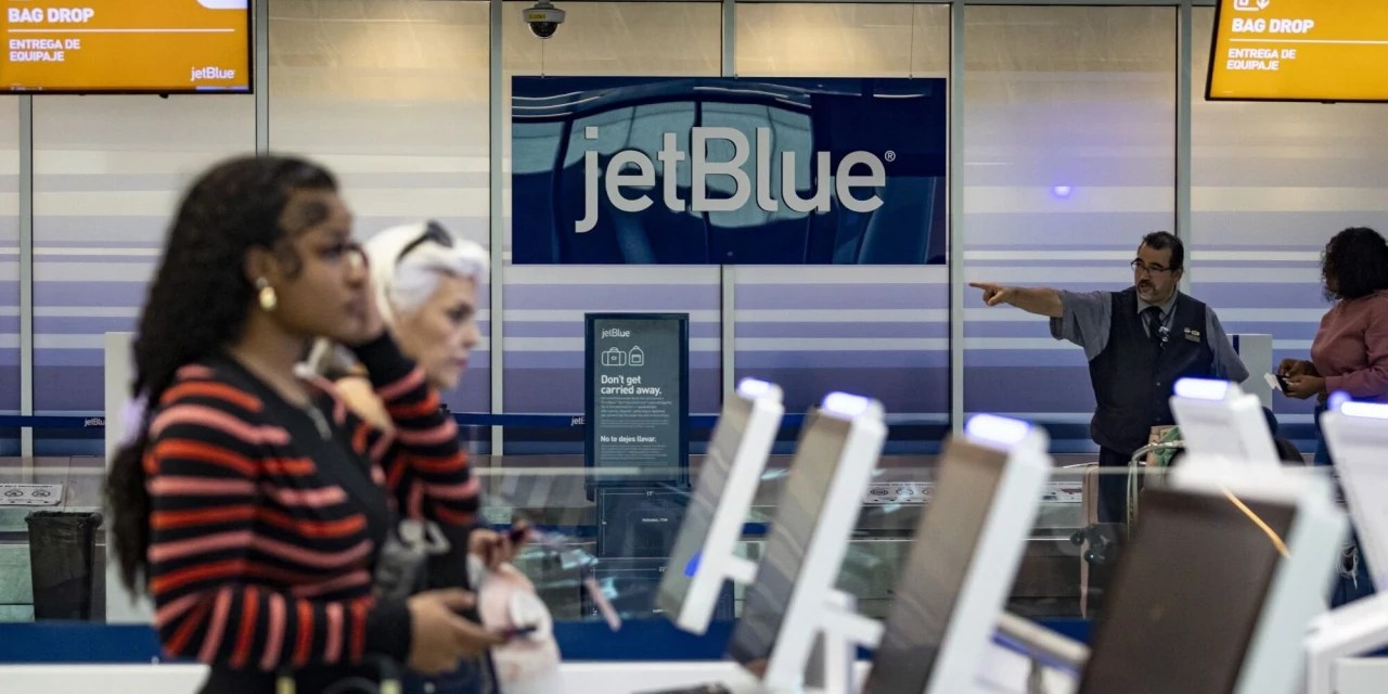 JetBlue Stock Rises, Airline Shares Climb, After Company Lifts Q4 Outlook