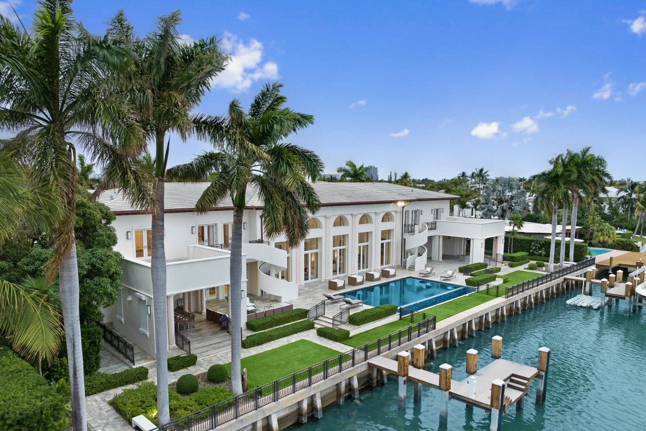A Miami Beach Home With Two Docks to List for 36 Million WSJ