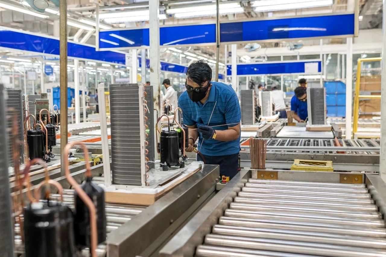 Why India Isn’t the New China WSJ