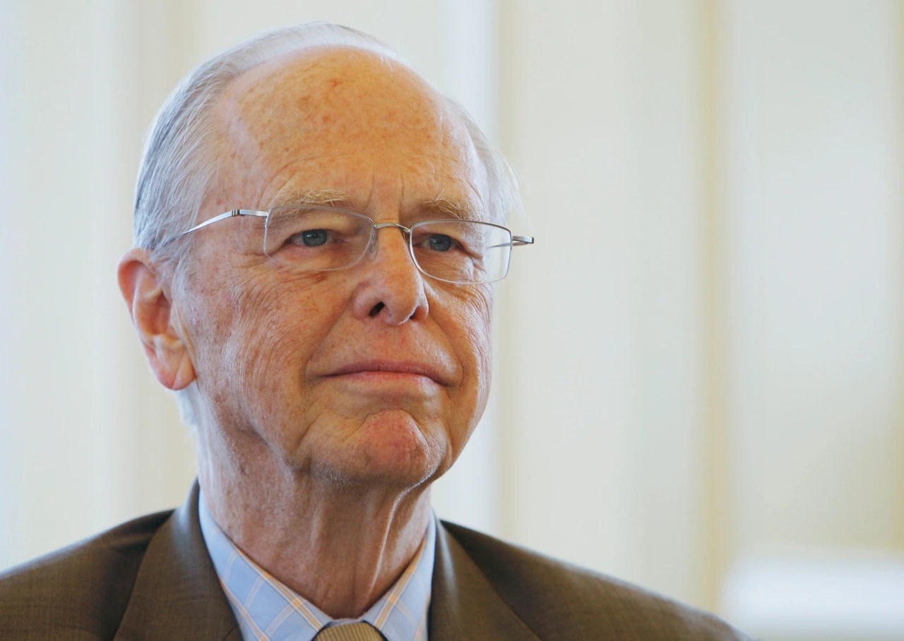 Edward Johnson Net Worth and Legacy: The Man Who Built Fidelity into a Financial Powerhouse