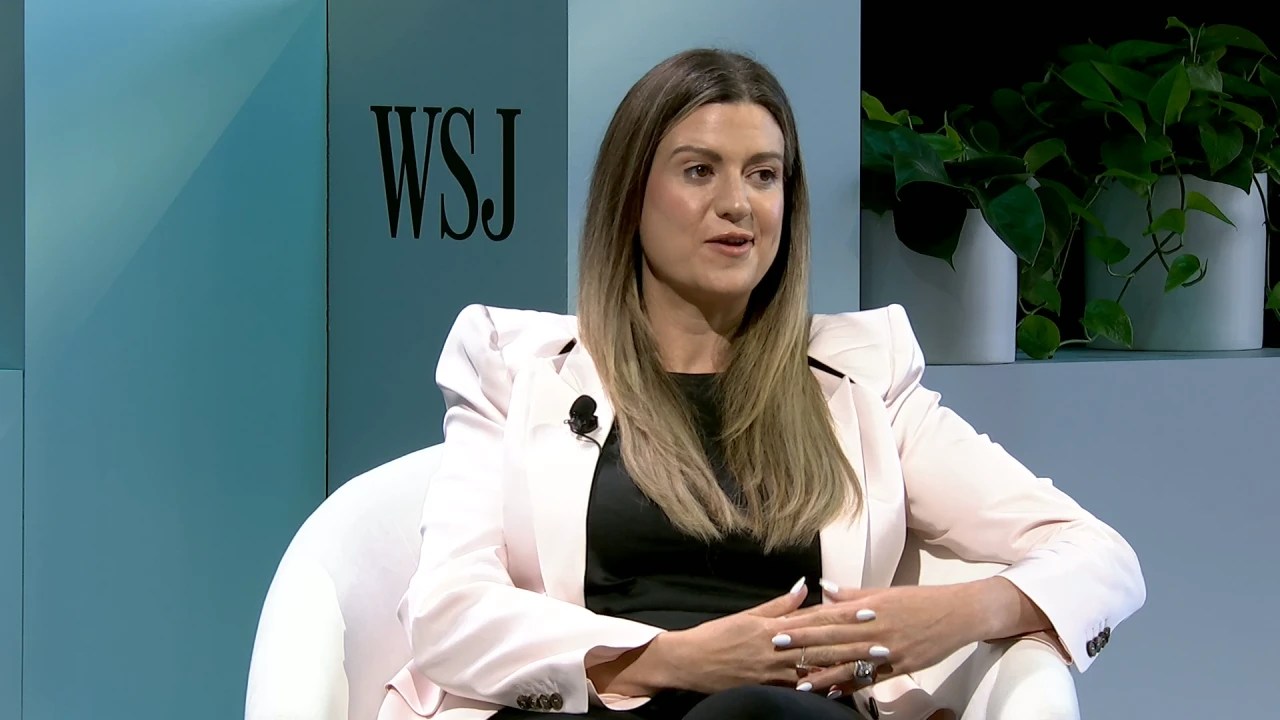 Creating the OnlyFans Community(09)