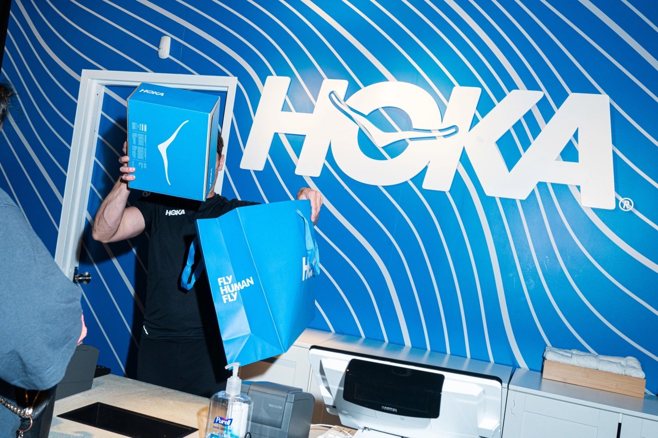 Deckers Stock Jumps Above 1,000 on Earnings, Upbeat Outlook