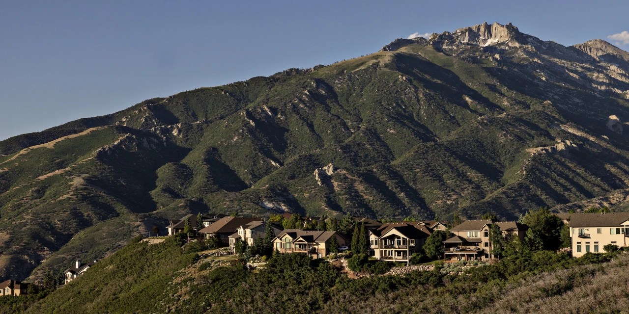 A Hot Jobs Market Is Fueling a Housing Boom in Draper, Utah WSJ