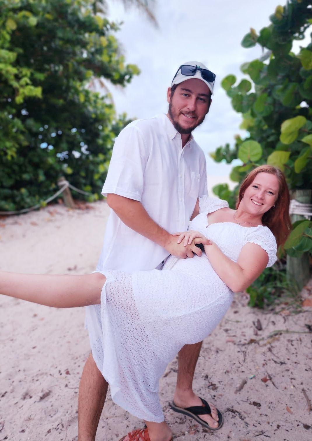 Nadine Roeder and Anthony Thelen's Wedding site