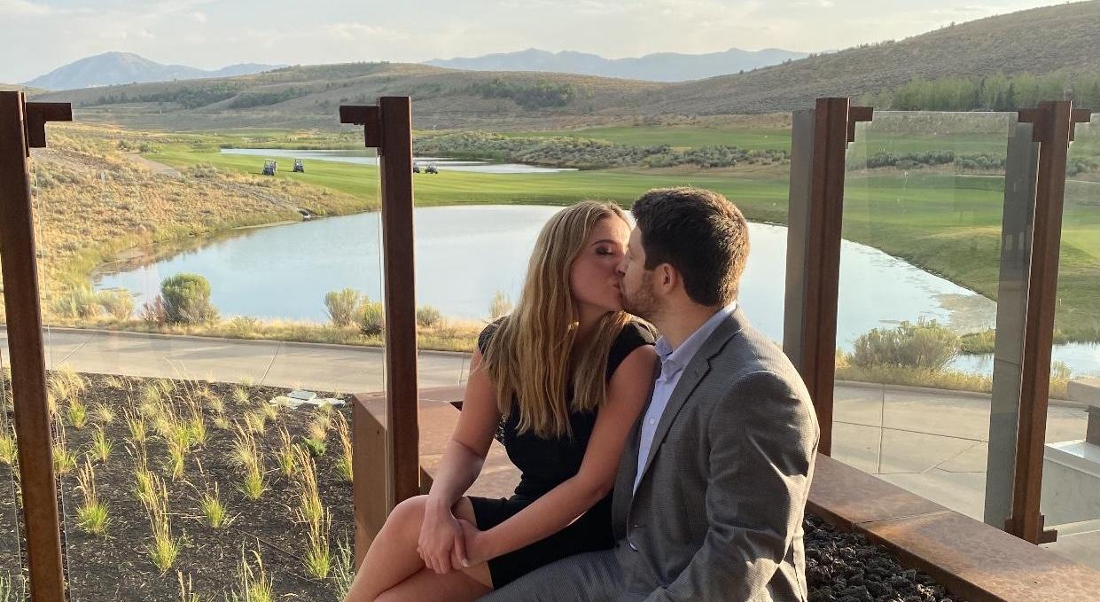 Martina Laguinge and Riley Goethals' Wedding site