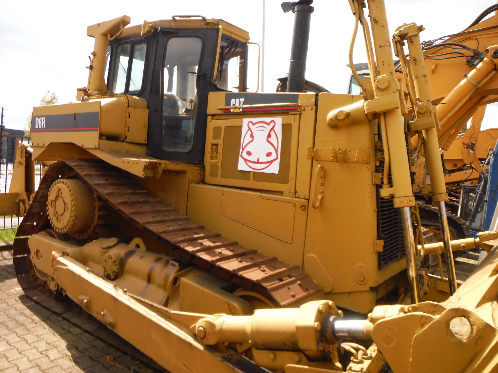 Caterpillar D8R Used Dozer for sale
