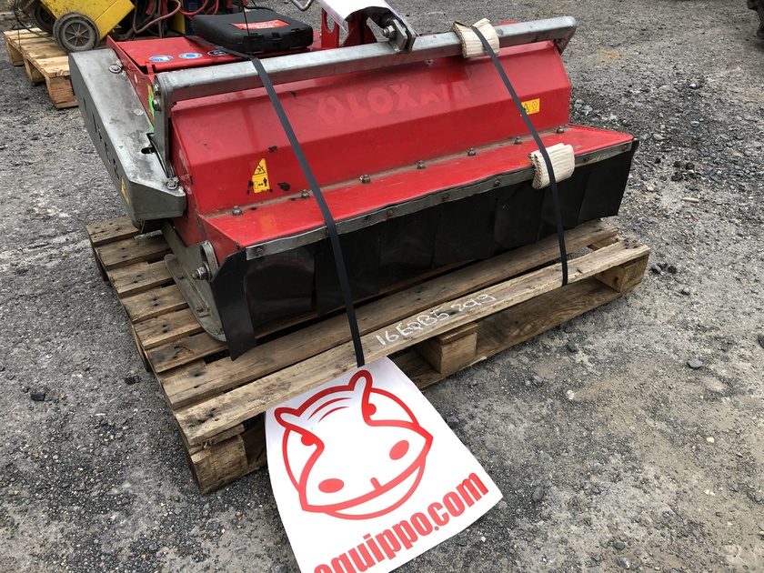 Vegetable Shredder / LIPCO ME104LZ Used Small Equipment for Sale on