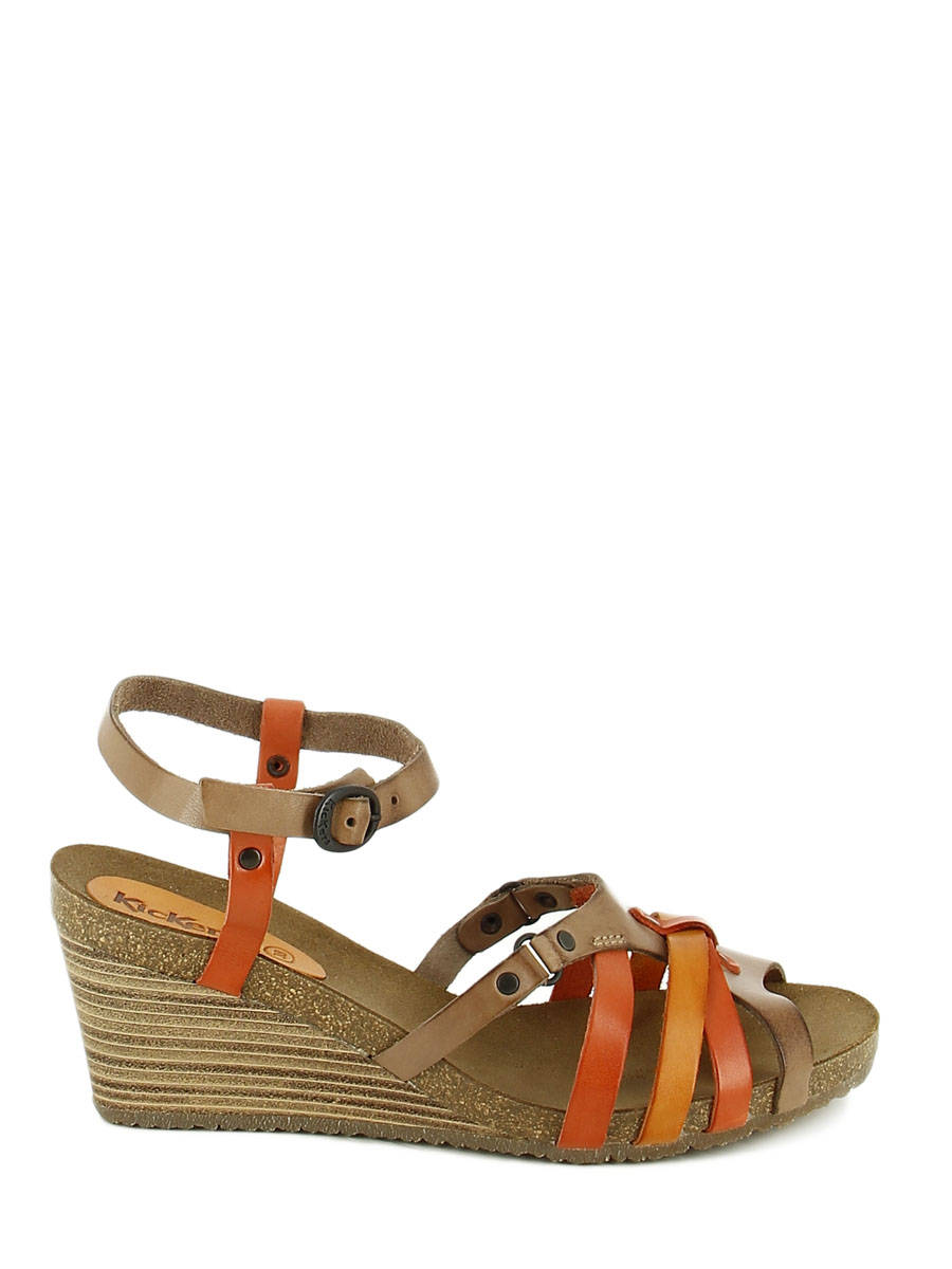 Kickers Sandals Sandales / nupieds Best prices