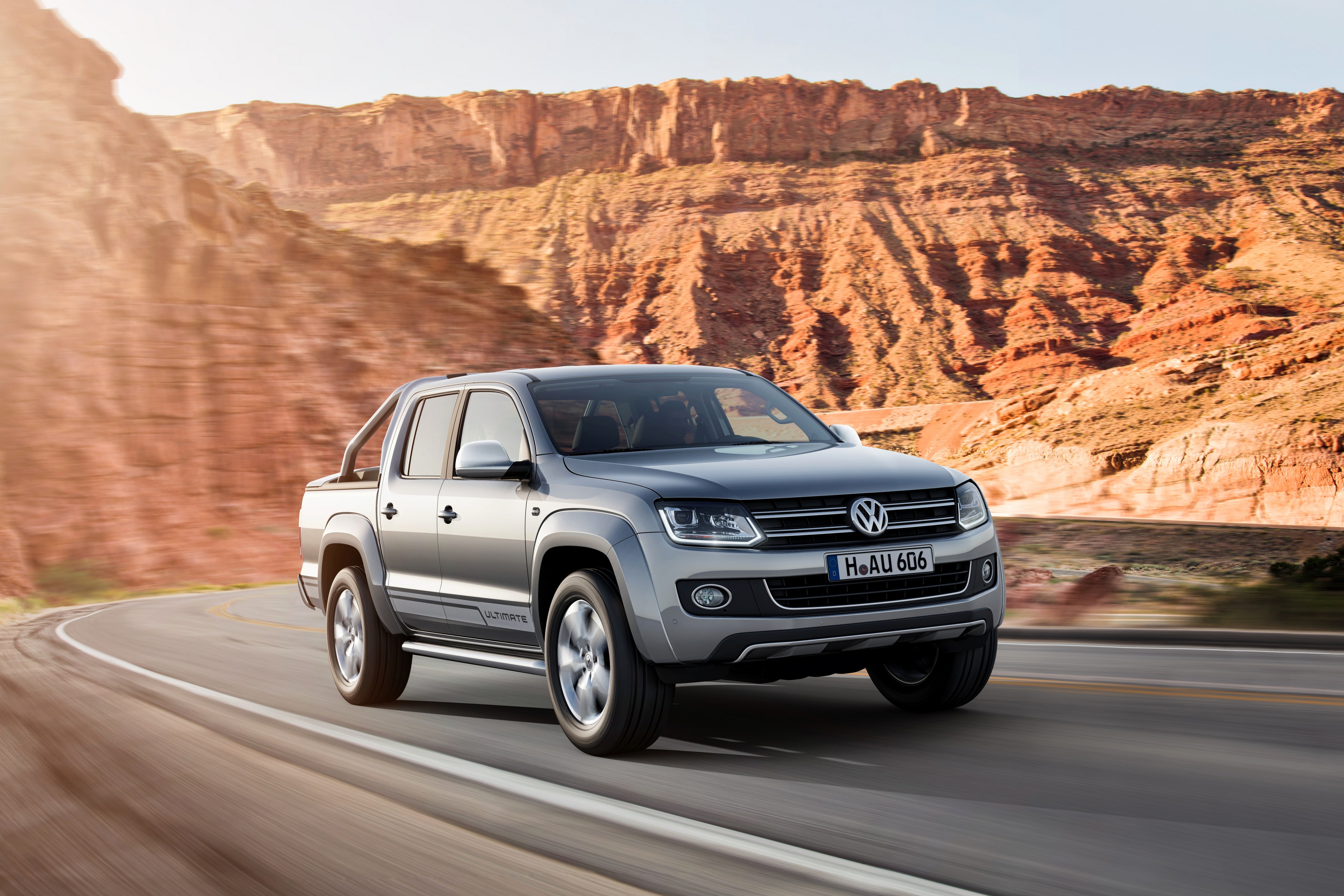Download Silver Car Car Volkswagen Vehicle Volkswagen Amarok 4k Ultra