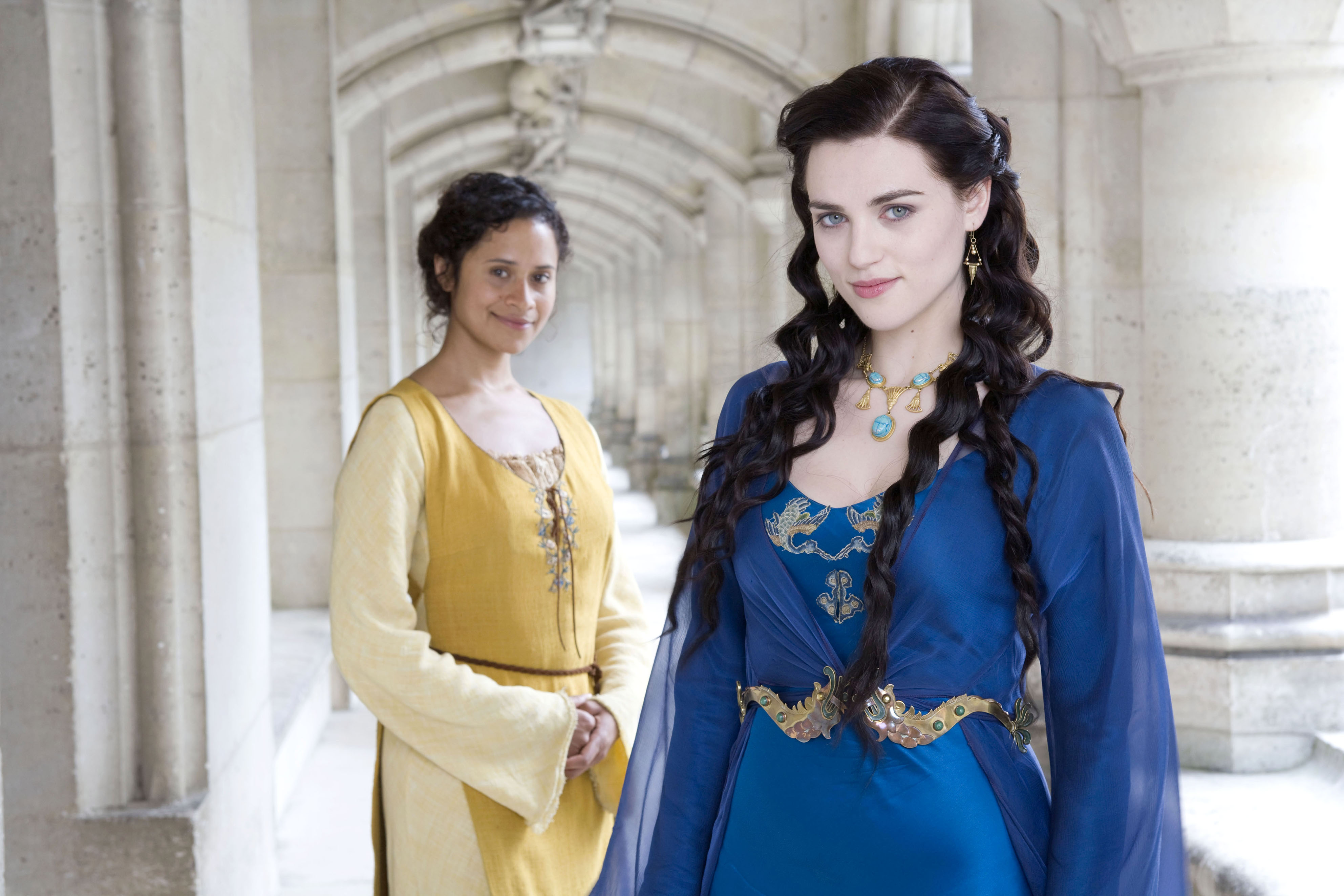 Download Angel Coulby Guinevere (Merlin) Katie McGrath (Merlin) TV Show Merlin 4k Ultra