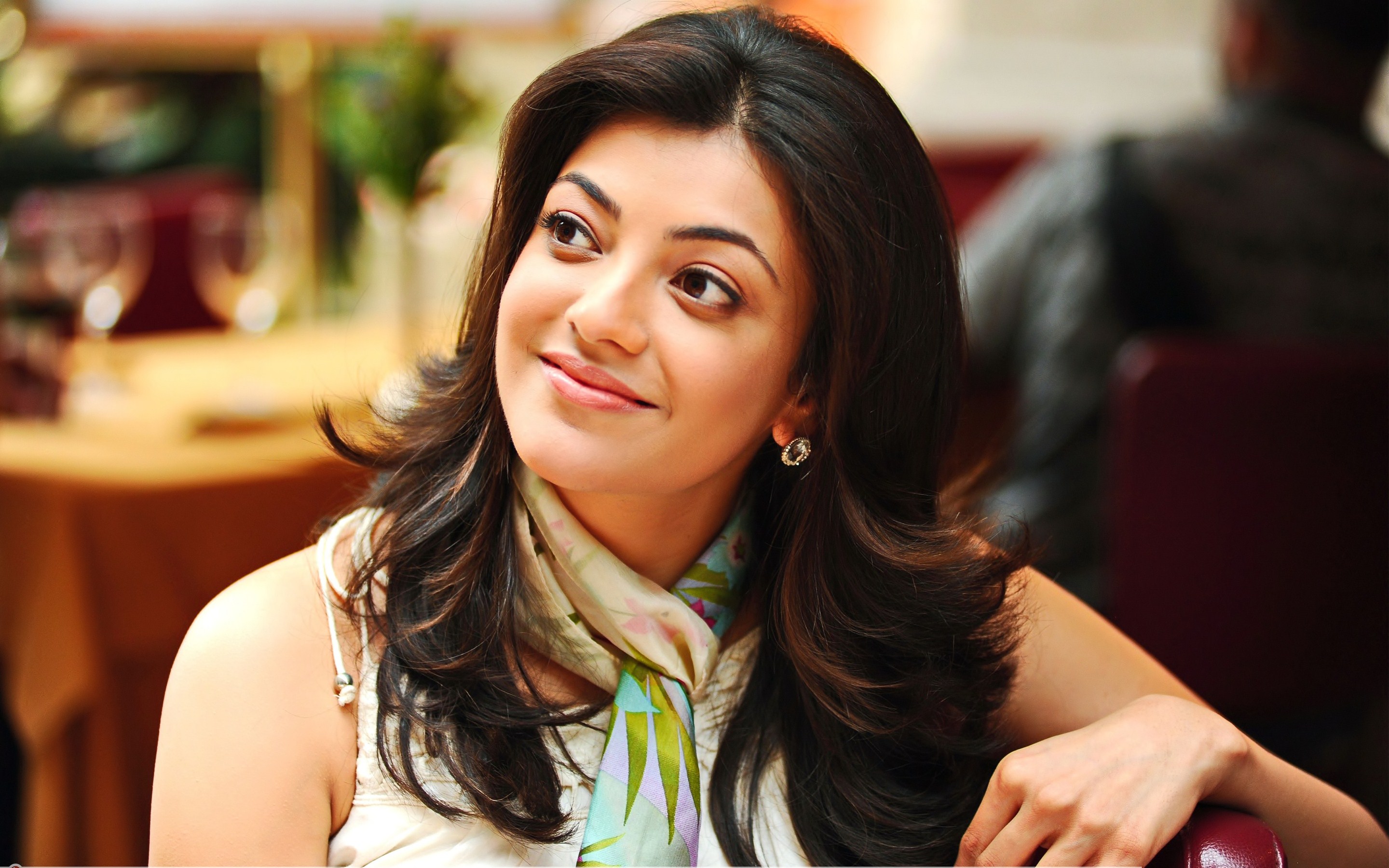Kajal Aggarwal: Stunning HD Wallpaper of the Actress