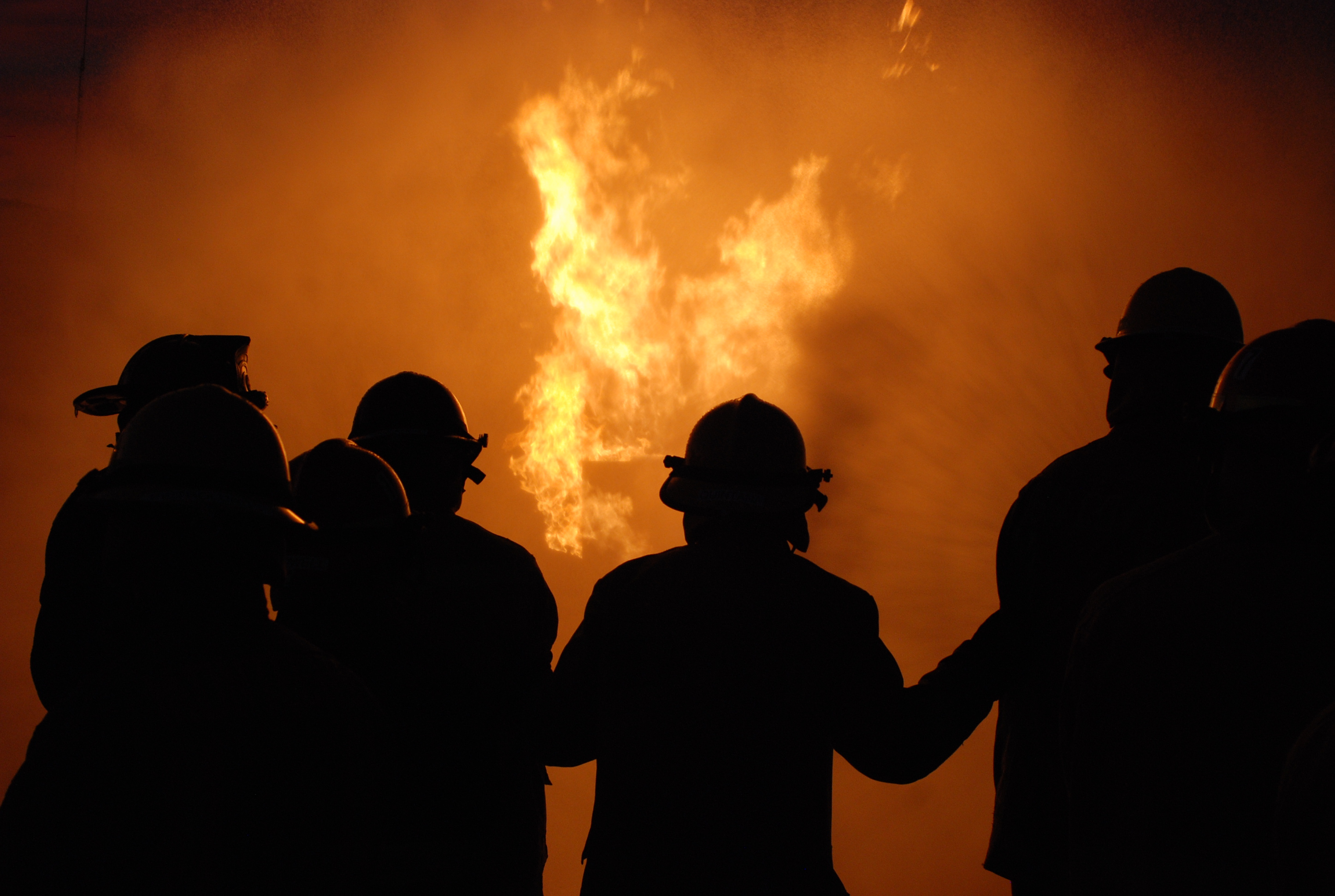 Firefighter HD Wallpaper Background Image 2896x1944 ID582910