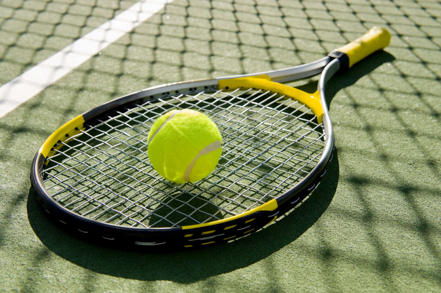 Sports Tennis Racquet Ball Wallpaper