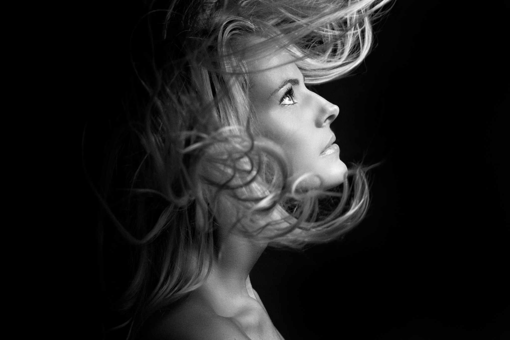 Download Face Black & White Woman Model HD Wallpaper by John Bouma