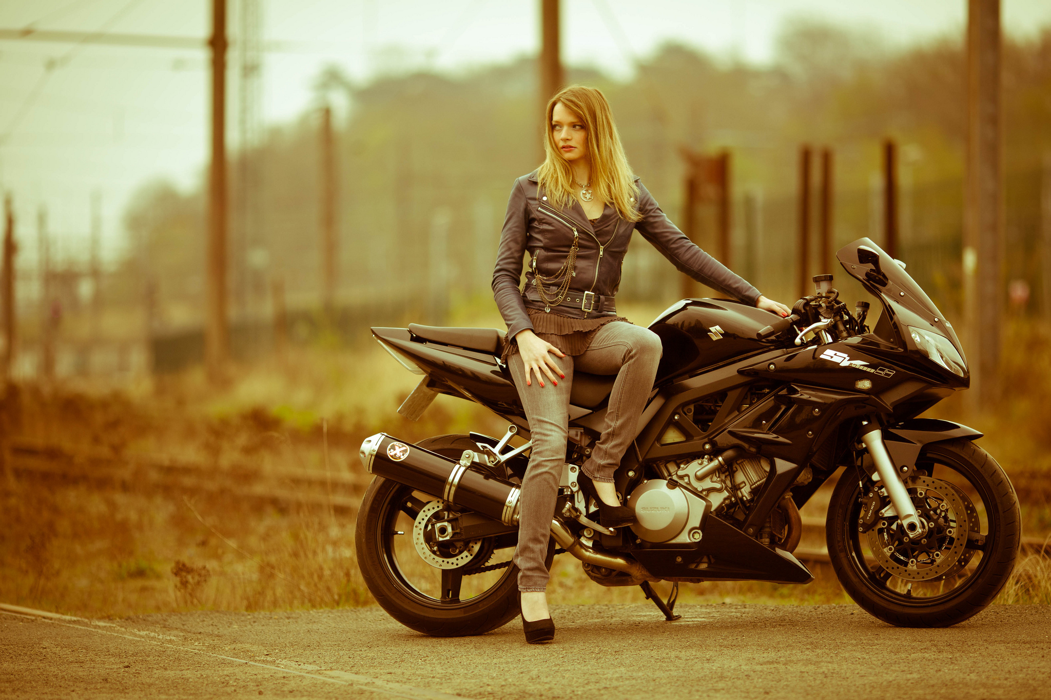 Motorcycle Girl Wallpaper Photos