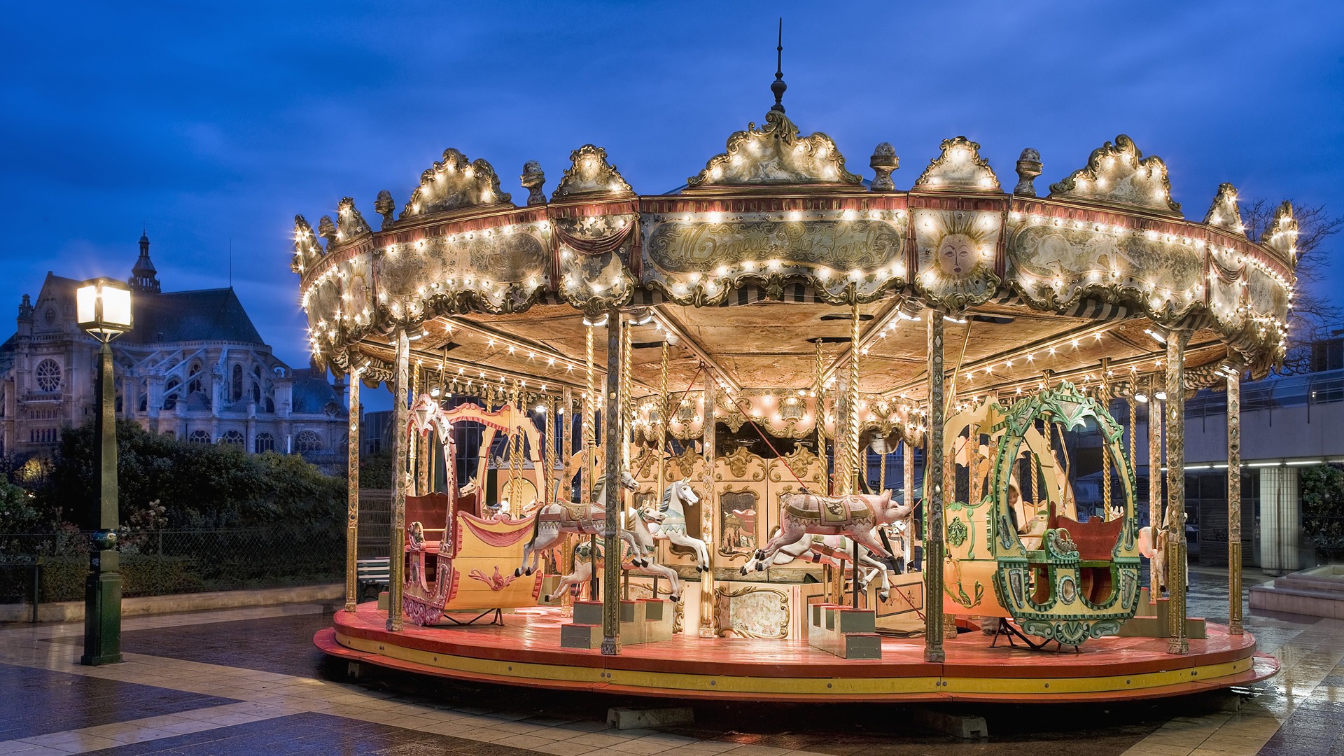 Download Horse Merrygo'round Paris Man Made Carousel HD Wallpaper