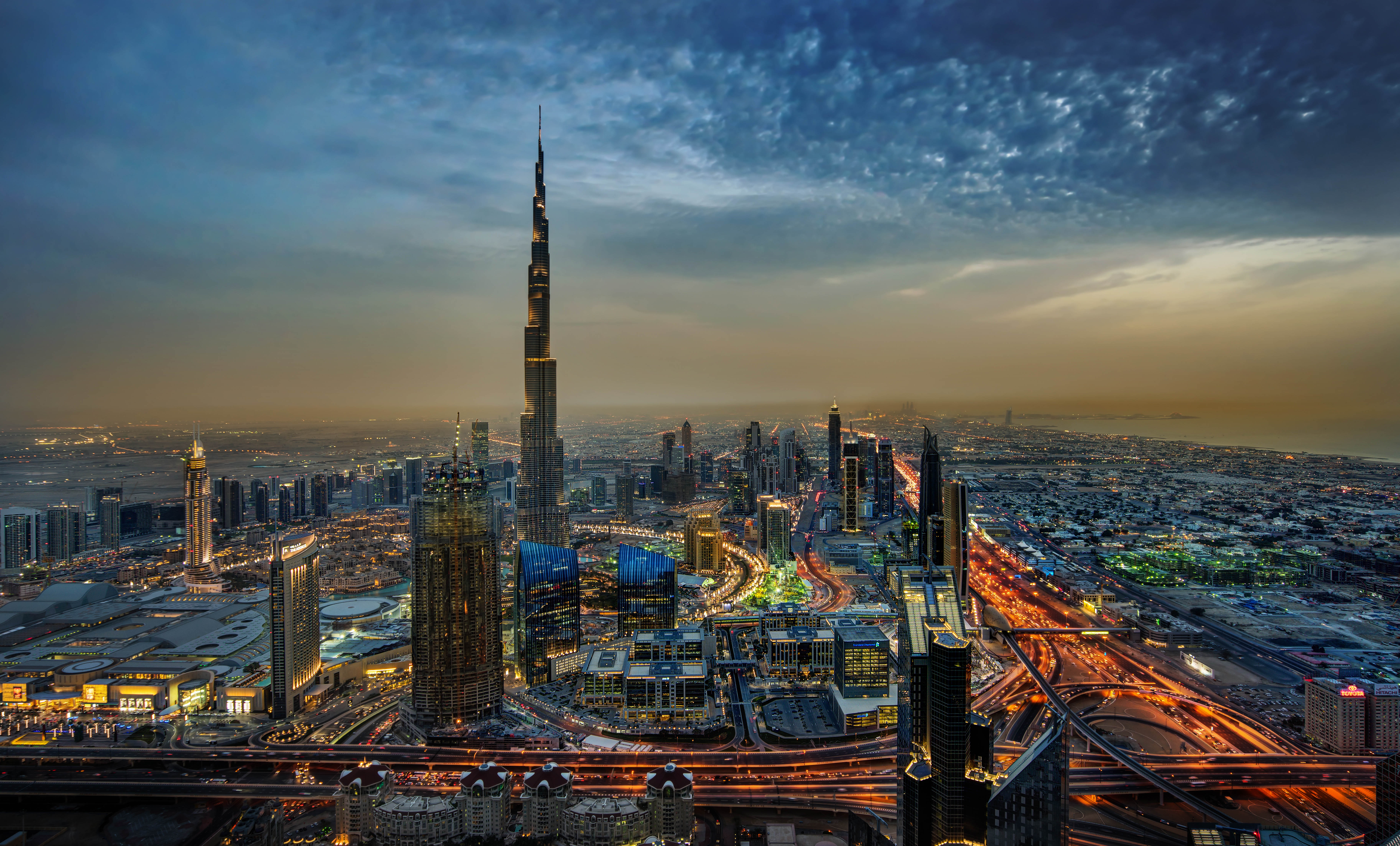 Dubai Skyscraper Horizon 4K Ultra HD Wallpaper