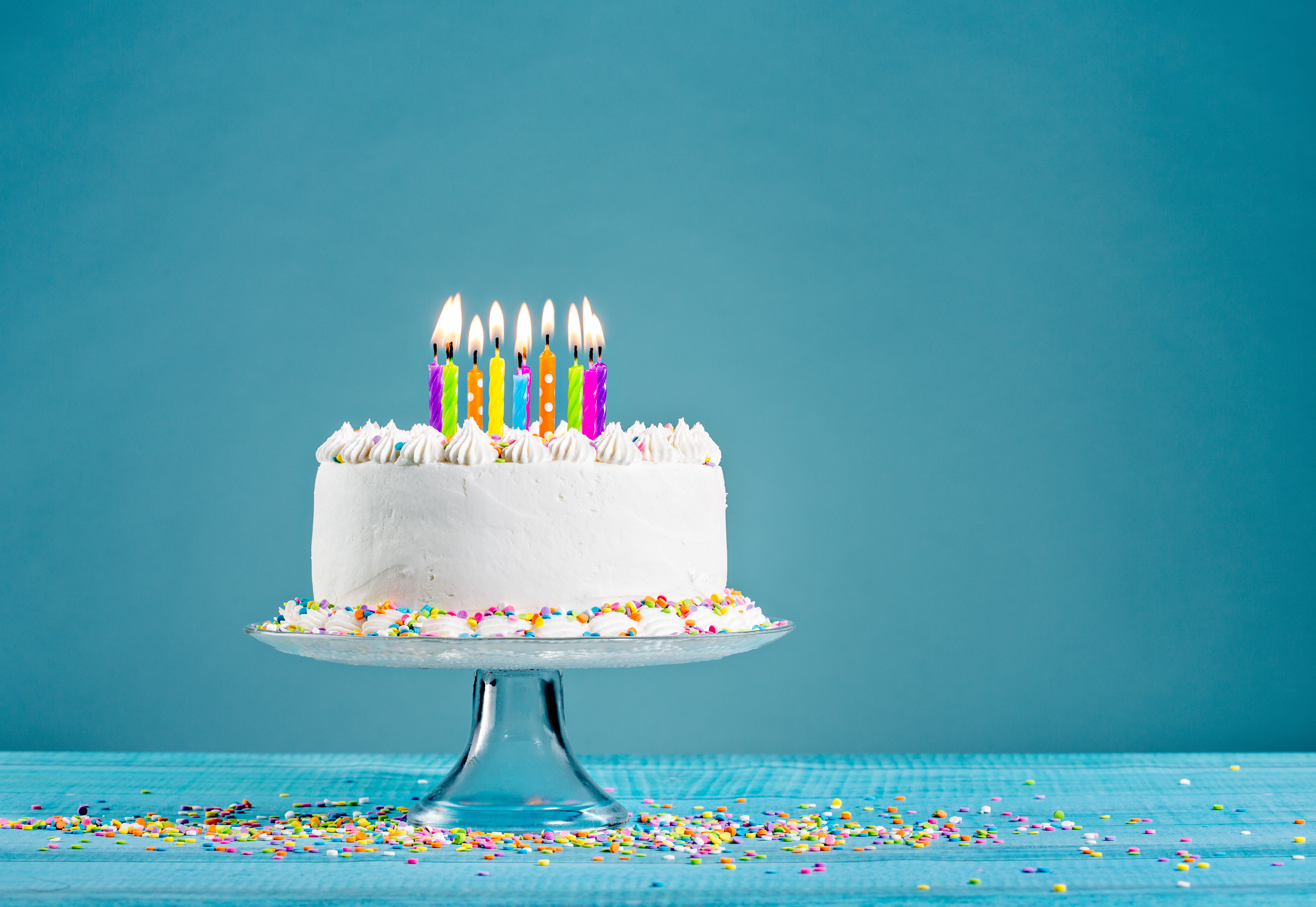 Download Cream Confetti Candle Cake Holiday Birthday 4k Ultra HD Wallpaper