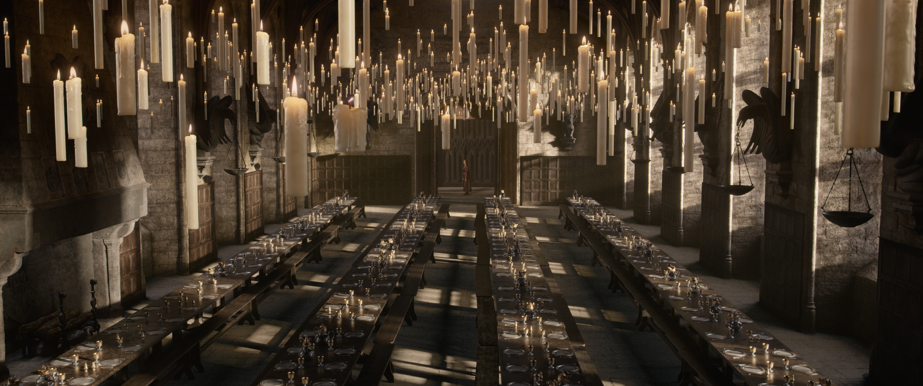 FANTASTIC BEASTS THE CRIMES OF GRINDELWALD Gellert Plots His Escape