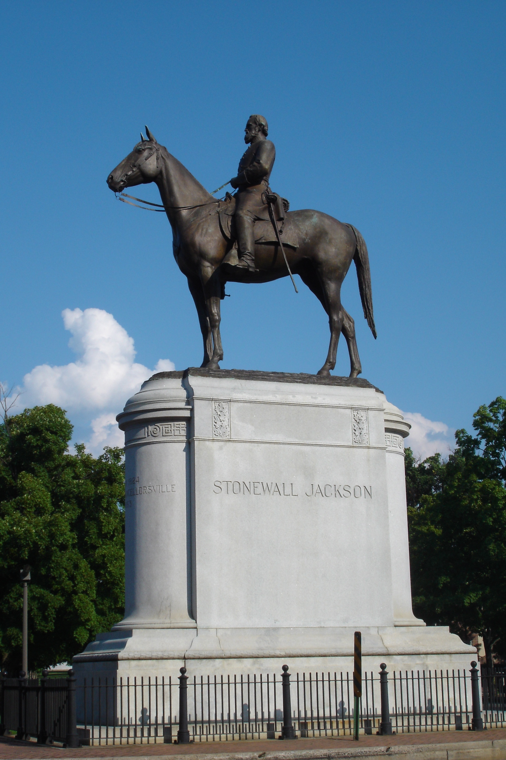 Stonewall Jackson Memorial Pics4Learning