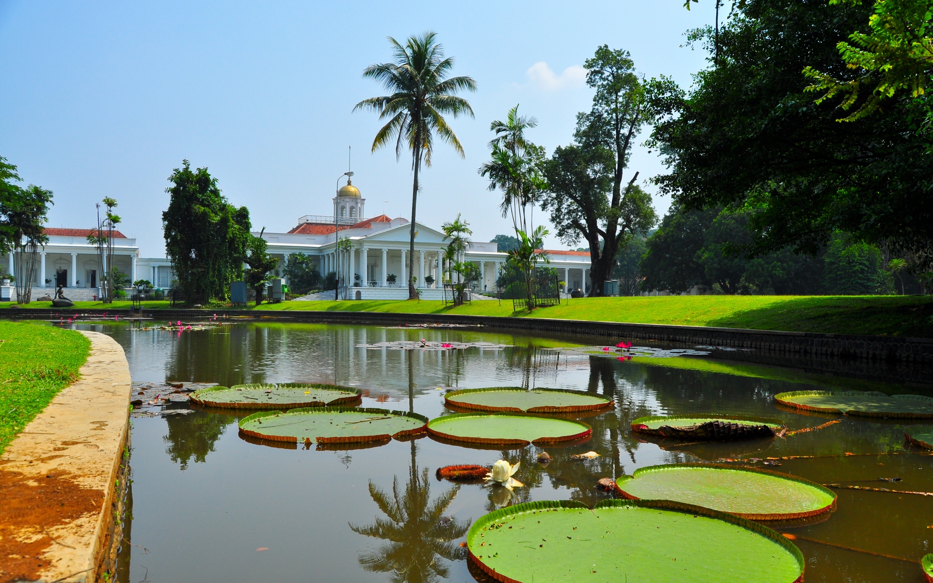 Bogor Palace HD Wallpaper Background Image 1920x1200