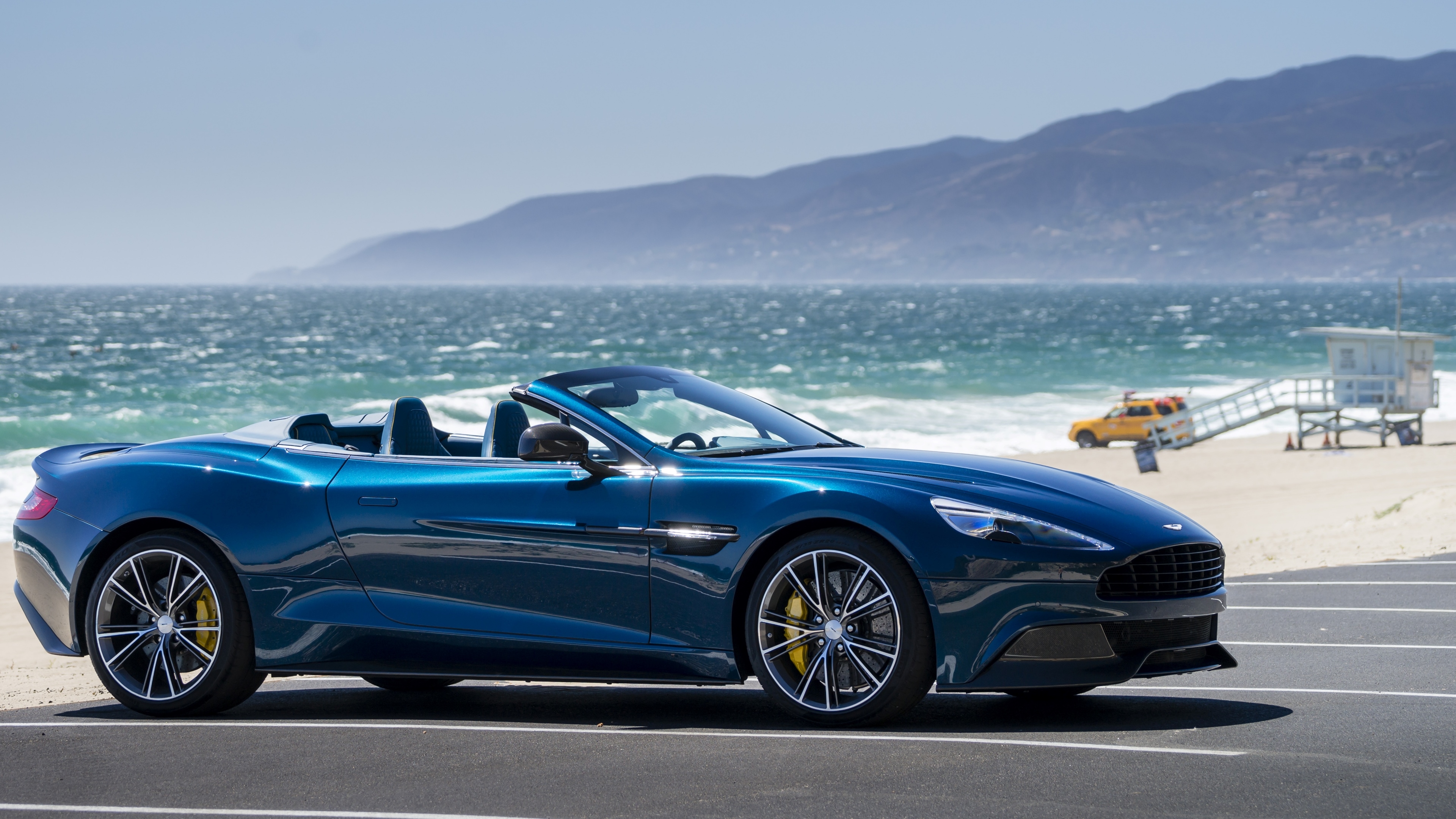 Aston Martin Vanquish 4k Ultra HD Wallpaper Background