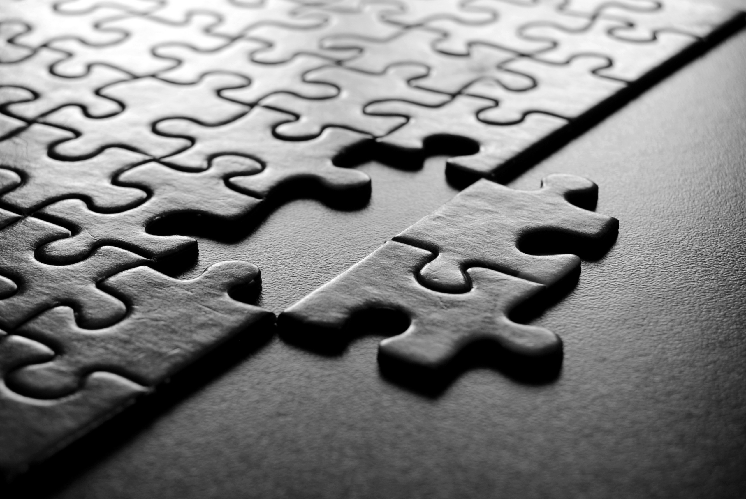 Download Macro Man Made Puzzle HD Wallpaper