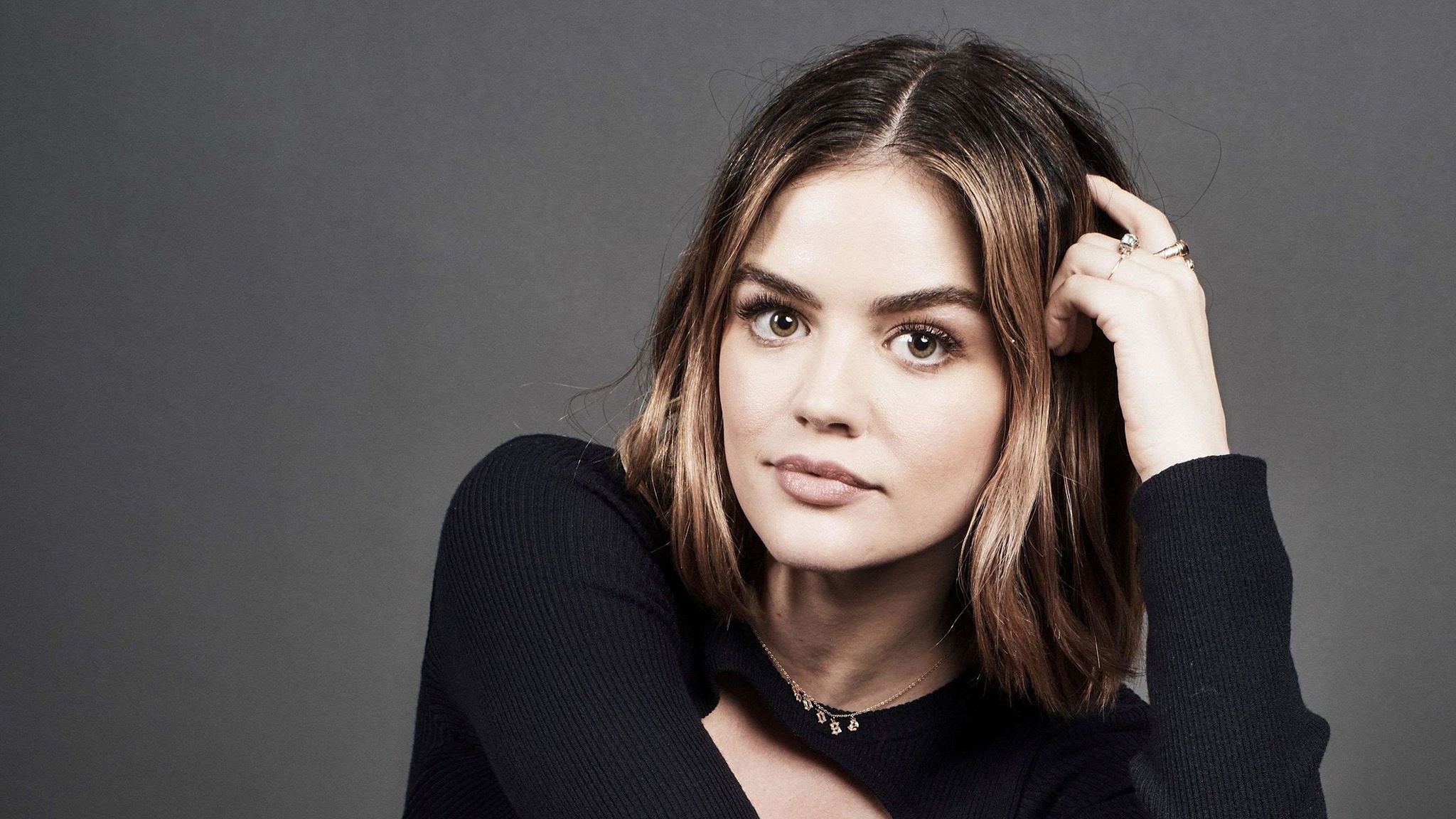 Download Celebrity Lucy Hale Wallpaper