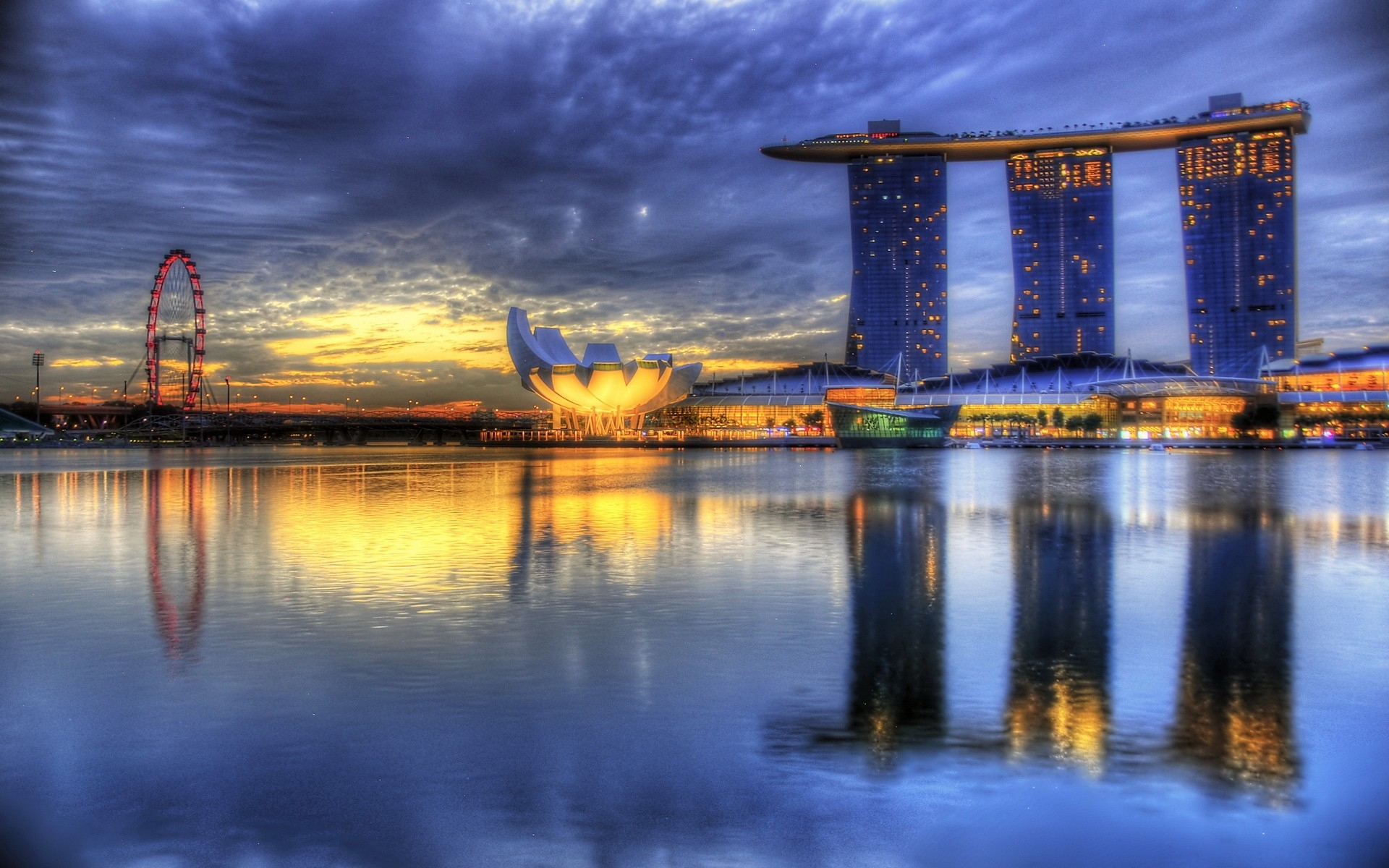 Stunning HD Wallpaper of Singapore's Marina Bay Sands at Dusk