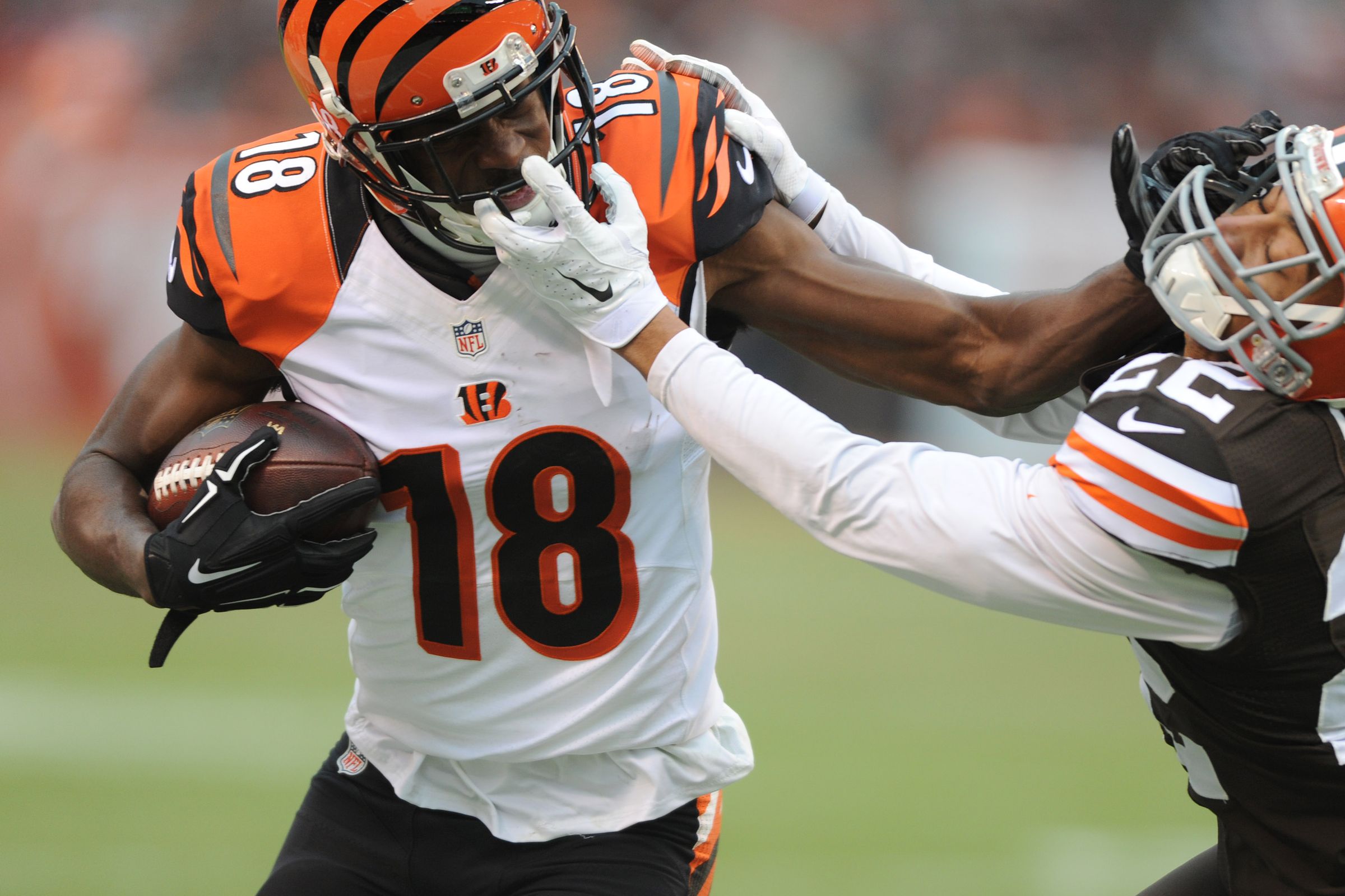 Cincinnati Bengals HD Wallpaper Background Image 2400x1600