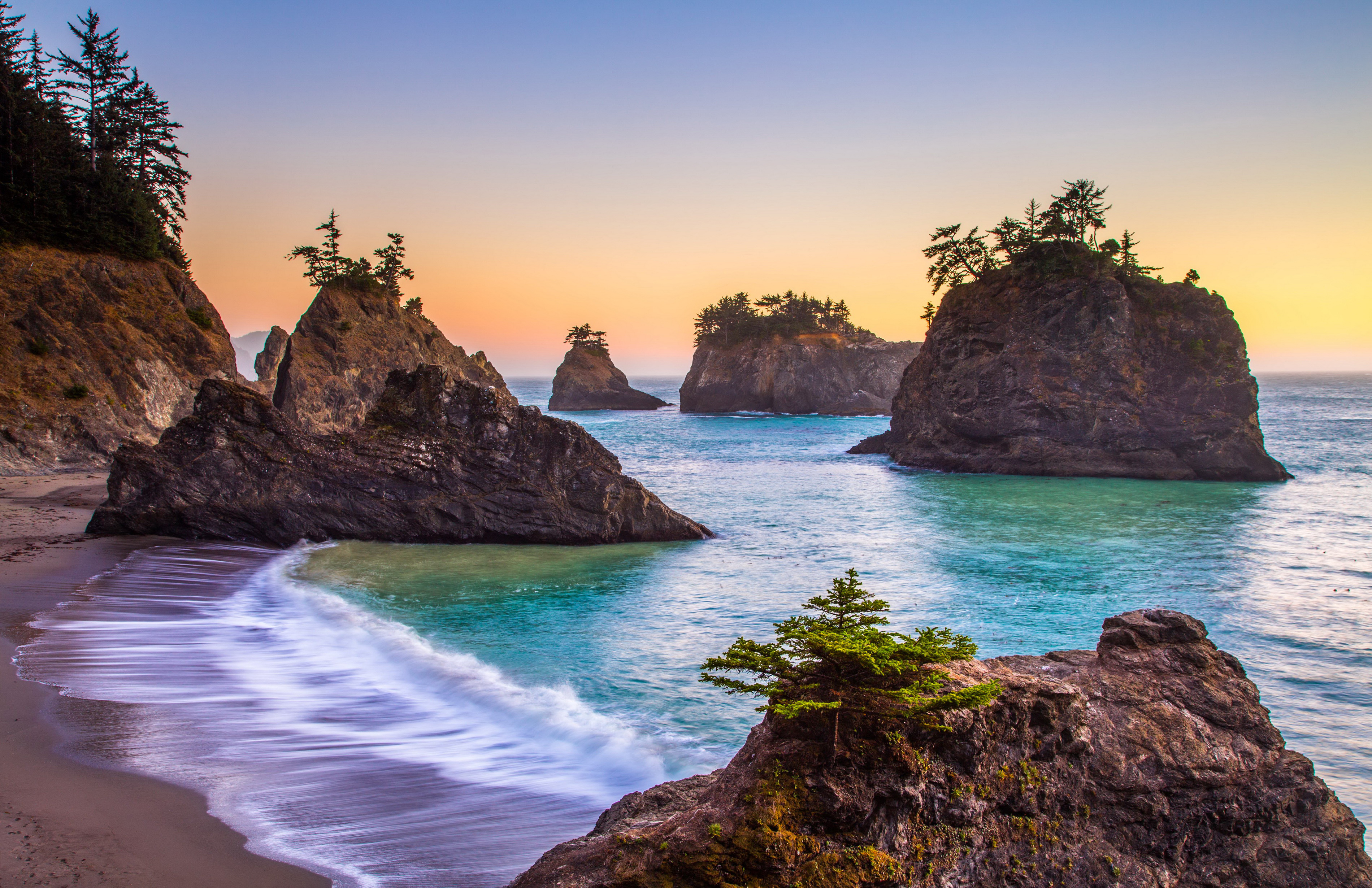 Coast of Oregon HD Wallpaper Background Image