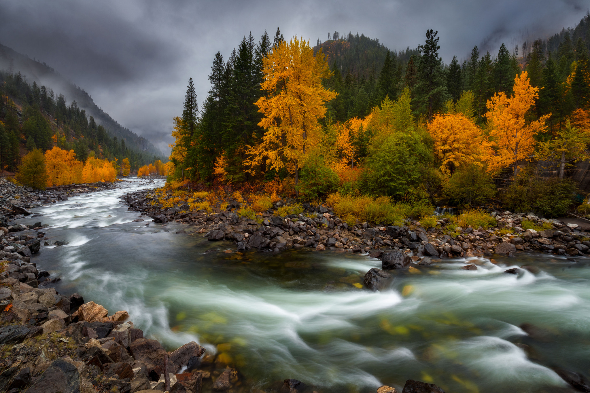 Autumn River Wallpaper