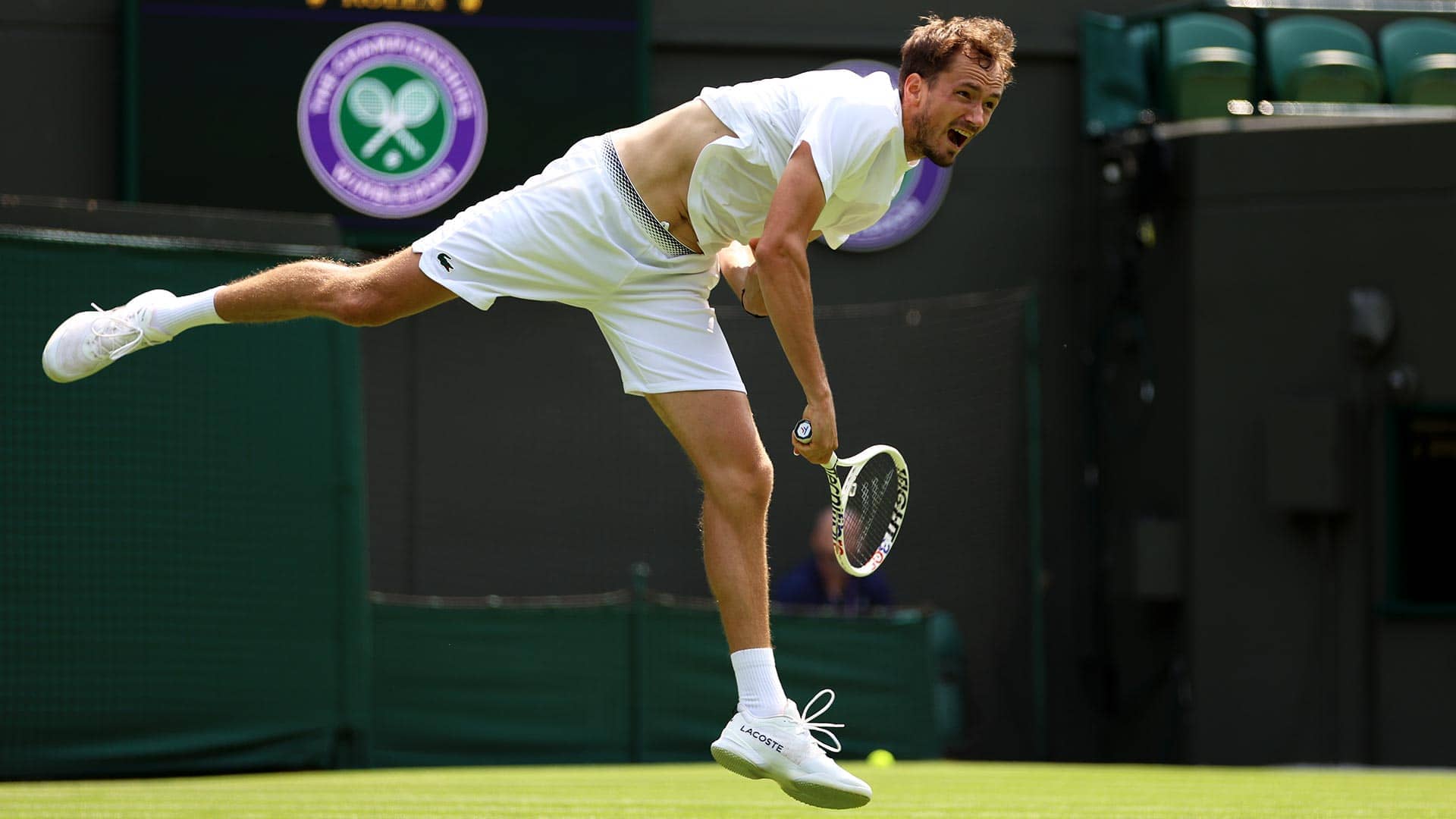Daniil Medvedev Wimbledon 2023 Action Shot HD Tennis Wallpaper