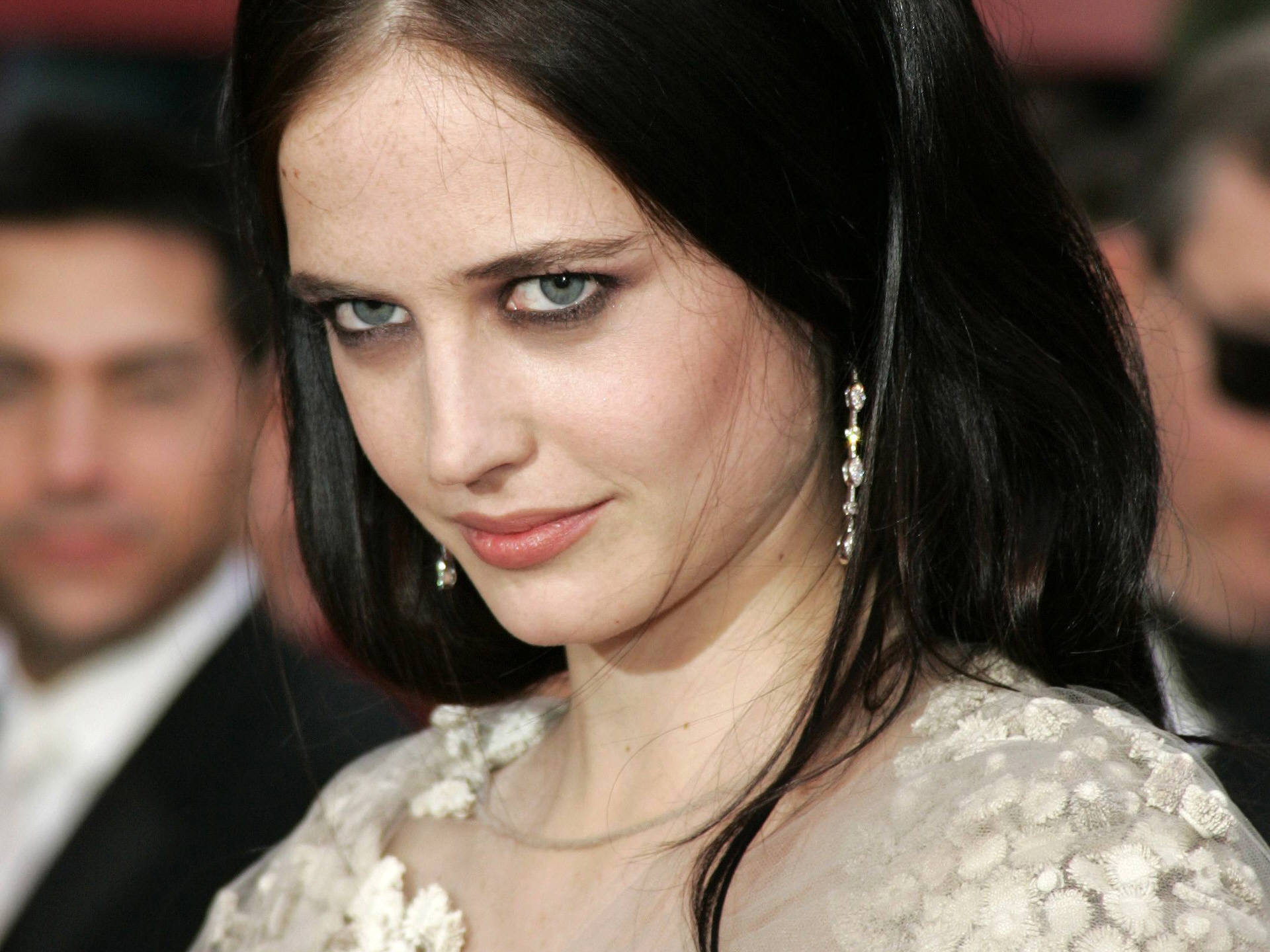 Download Celebrity Eva Green HD Wallpaper