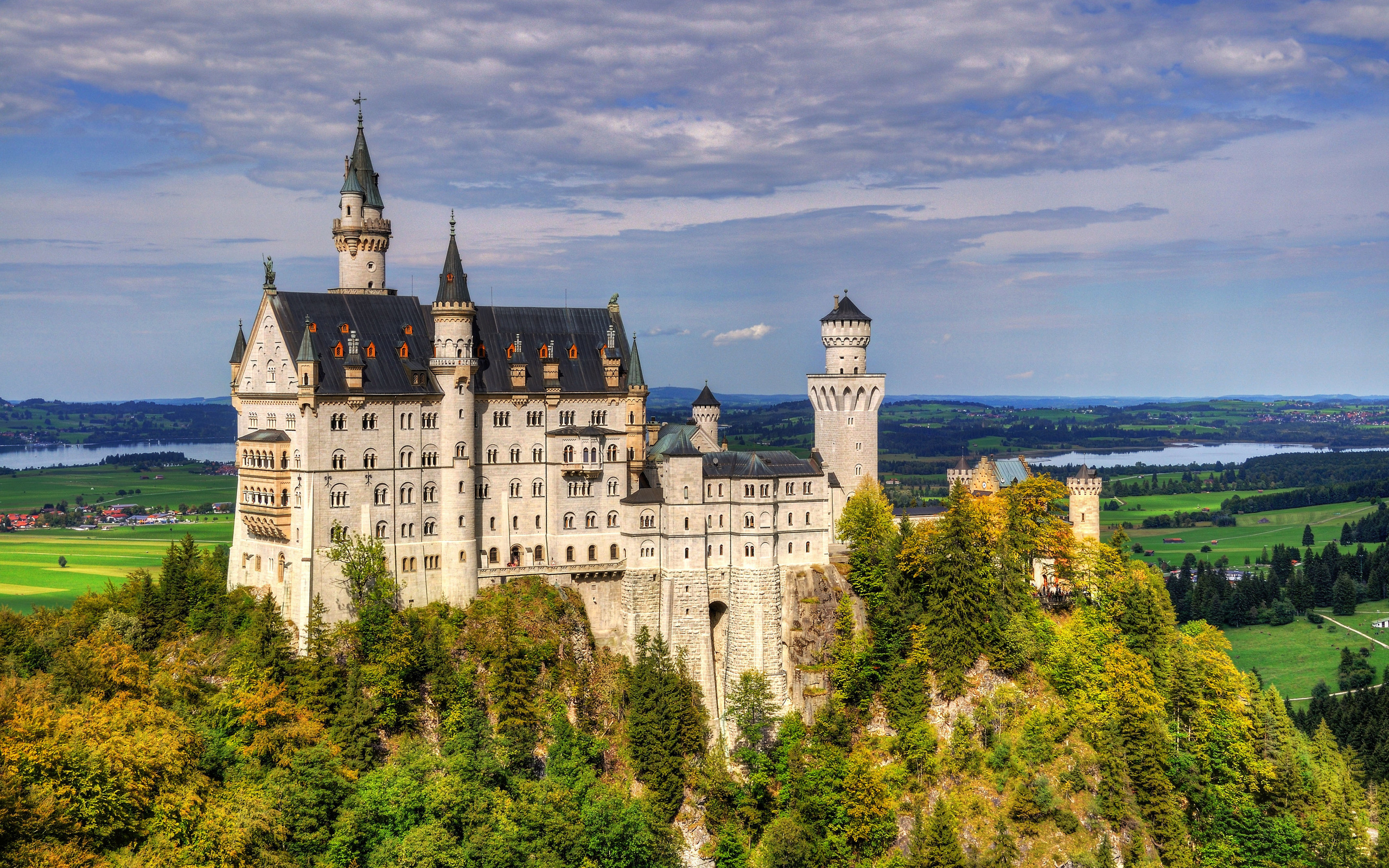 Neuschwanstein Castle HD Wallpaper Background Image