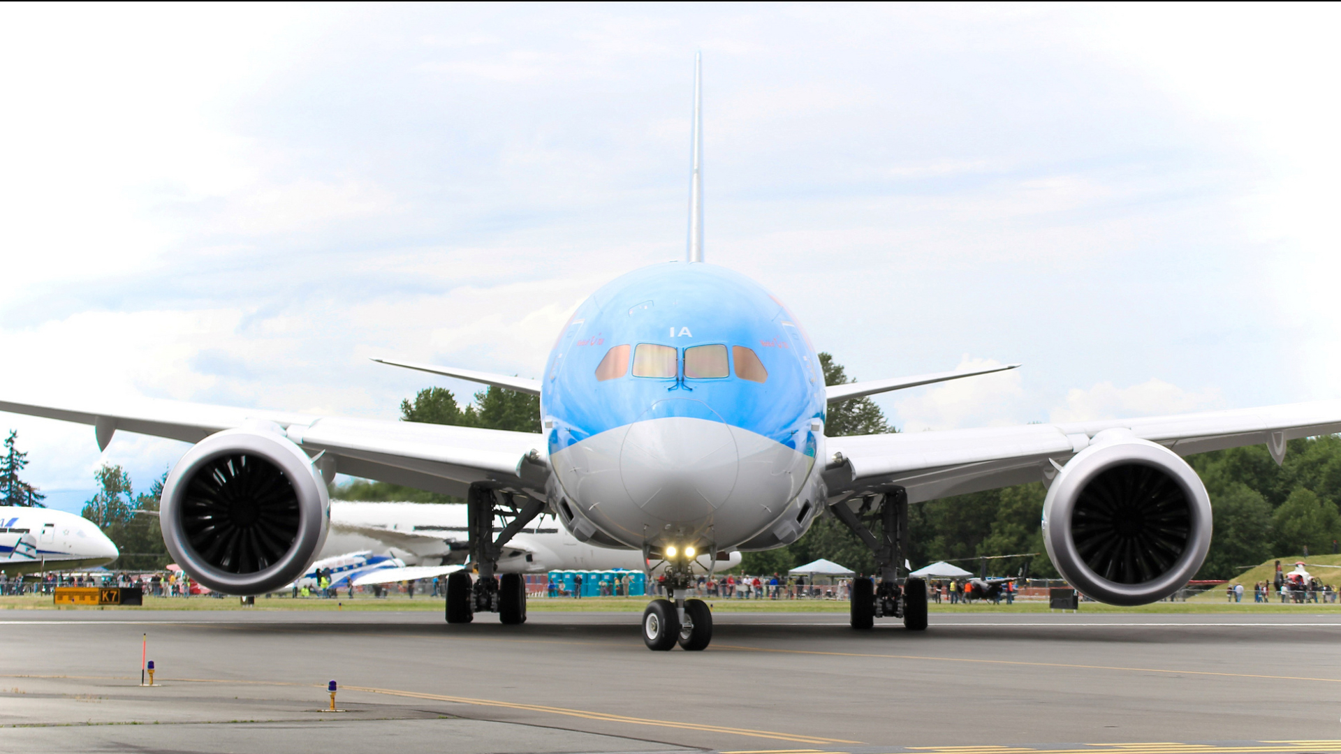 Boeing 7878 Dreamliner HD Wallpaper Background Image 1920x1080