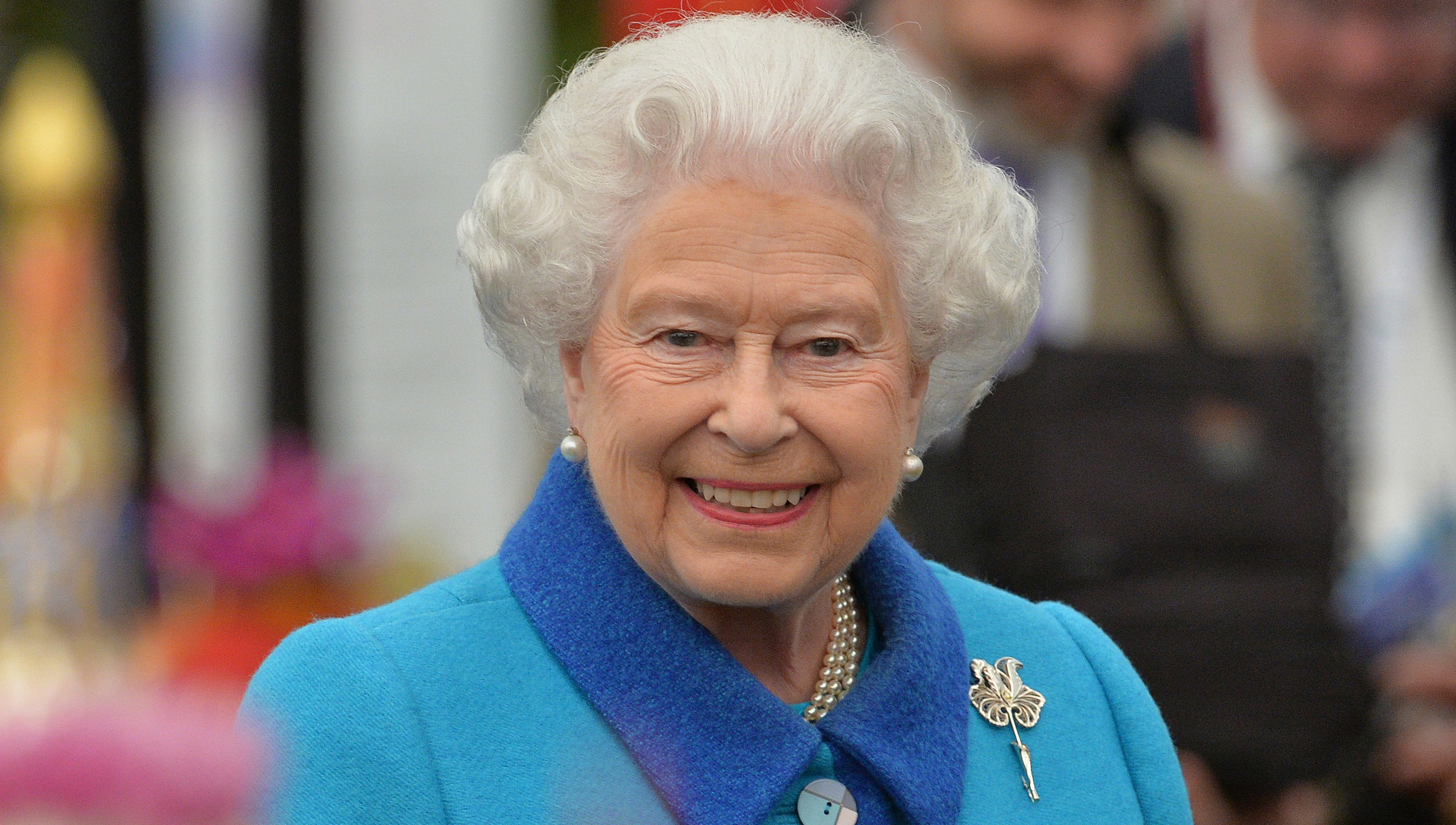 Download Woman Queen Elizabeth II HD Wallpaper