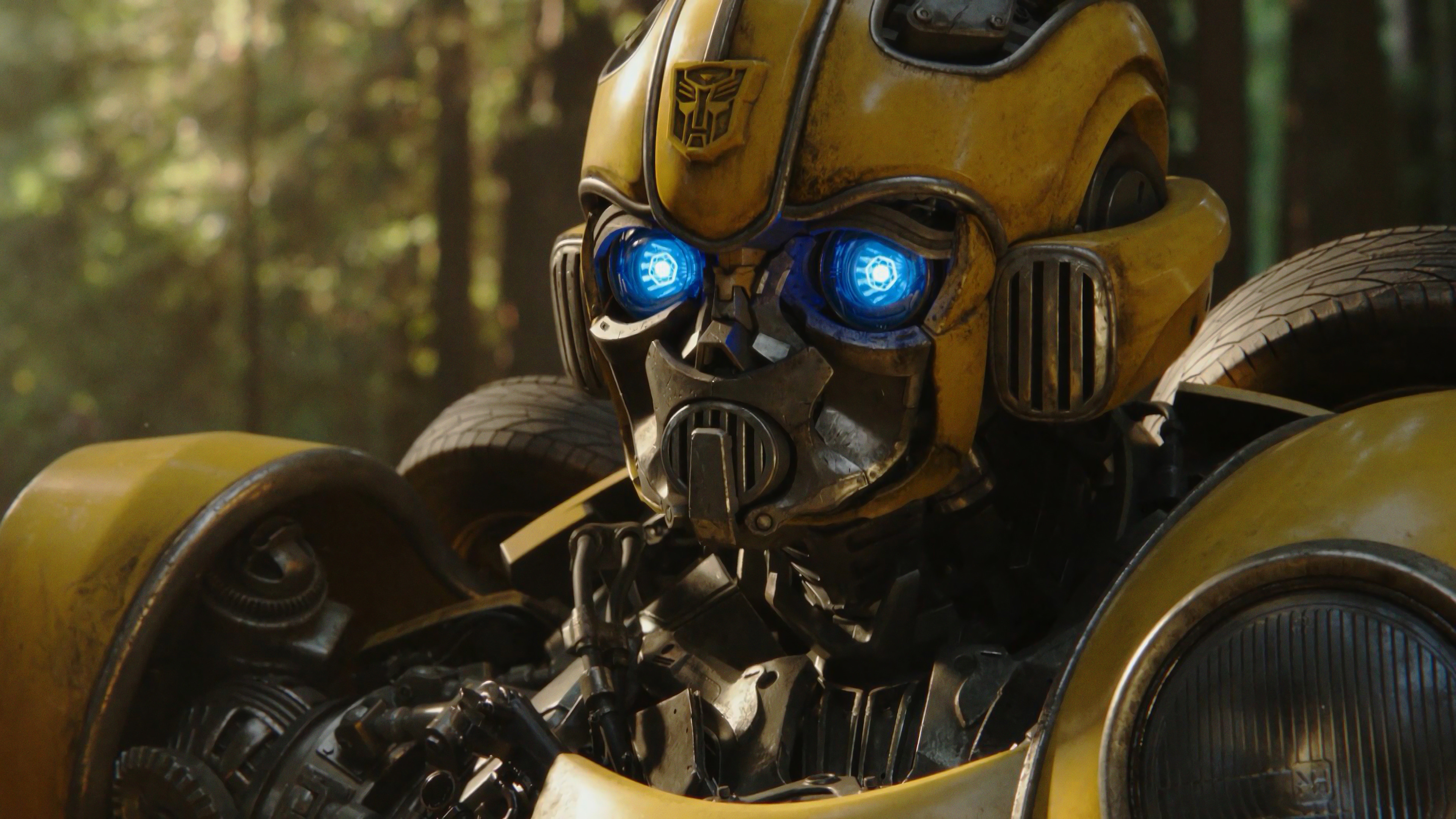 Download Bumblebee (Transformers) Movie 4k Ultra HD Wallpaper
