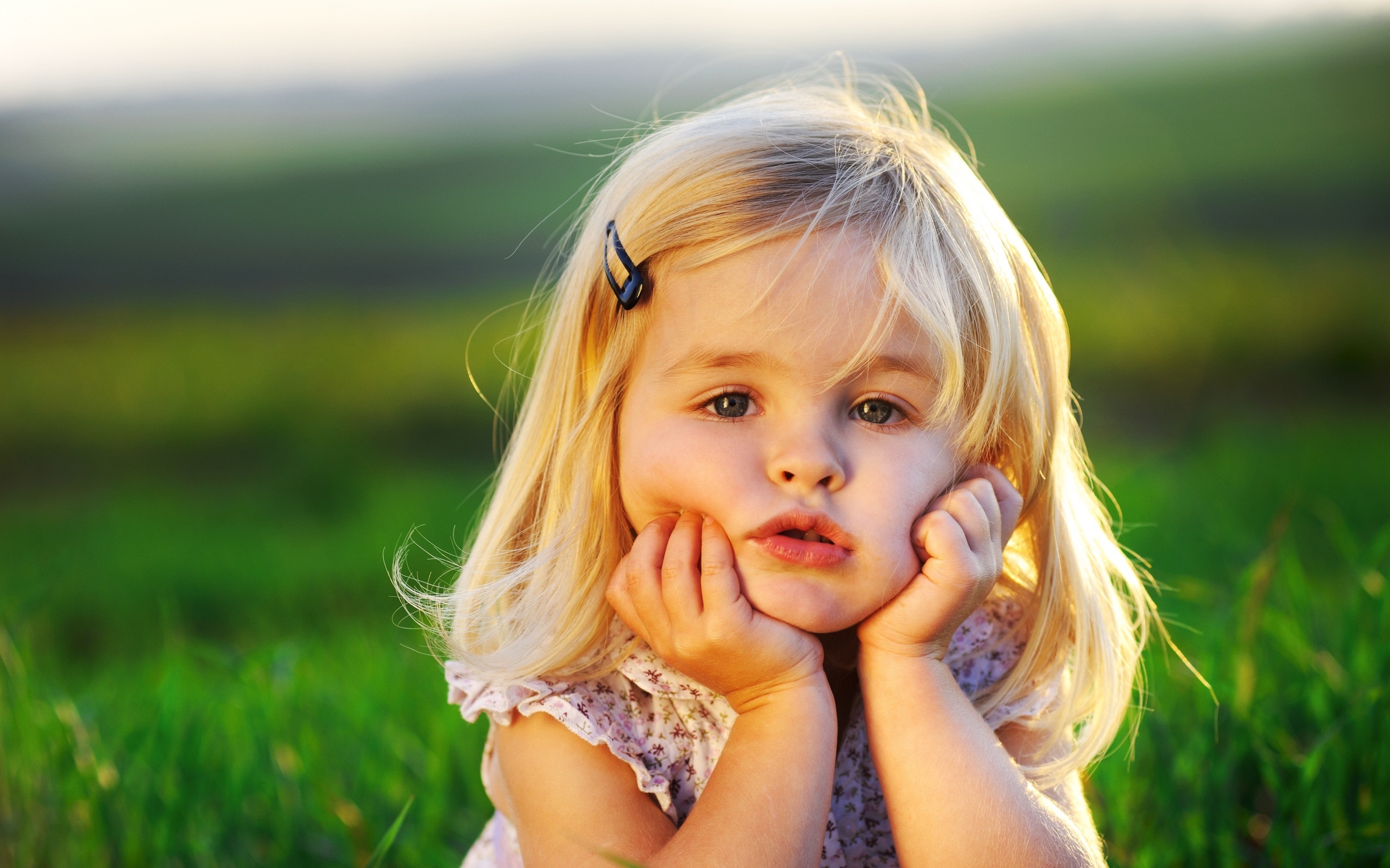 Download Cute Blonde Little Girl Photography Child HD Wallpaper