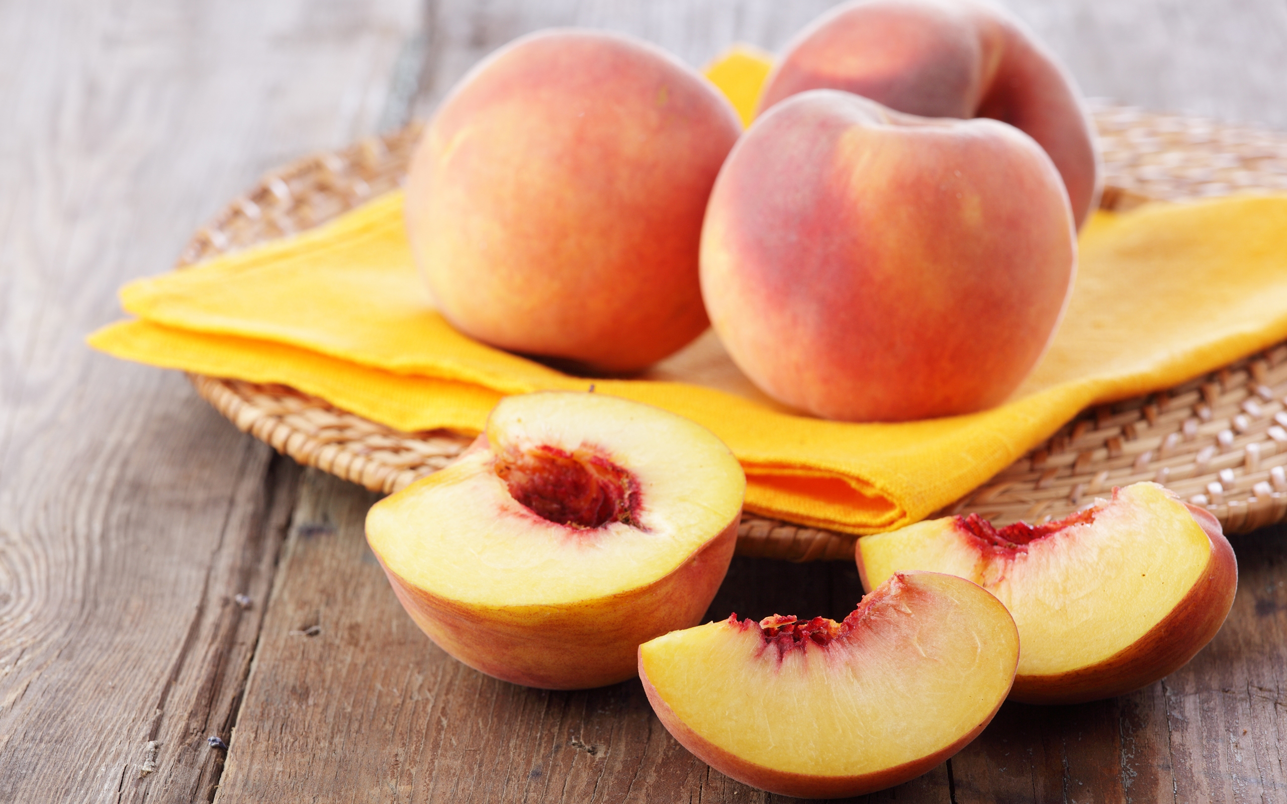 Download Basket Fruit Food Peach 4k Ultra HD Wallpaper