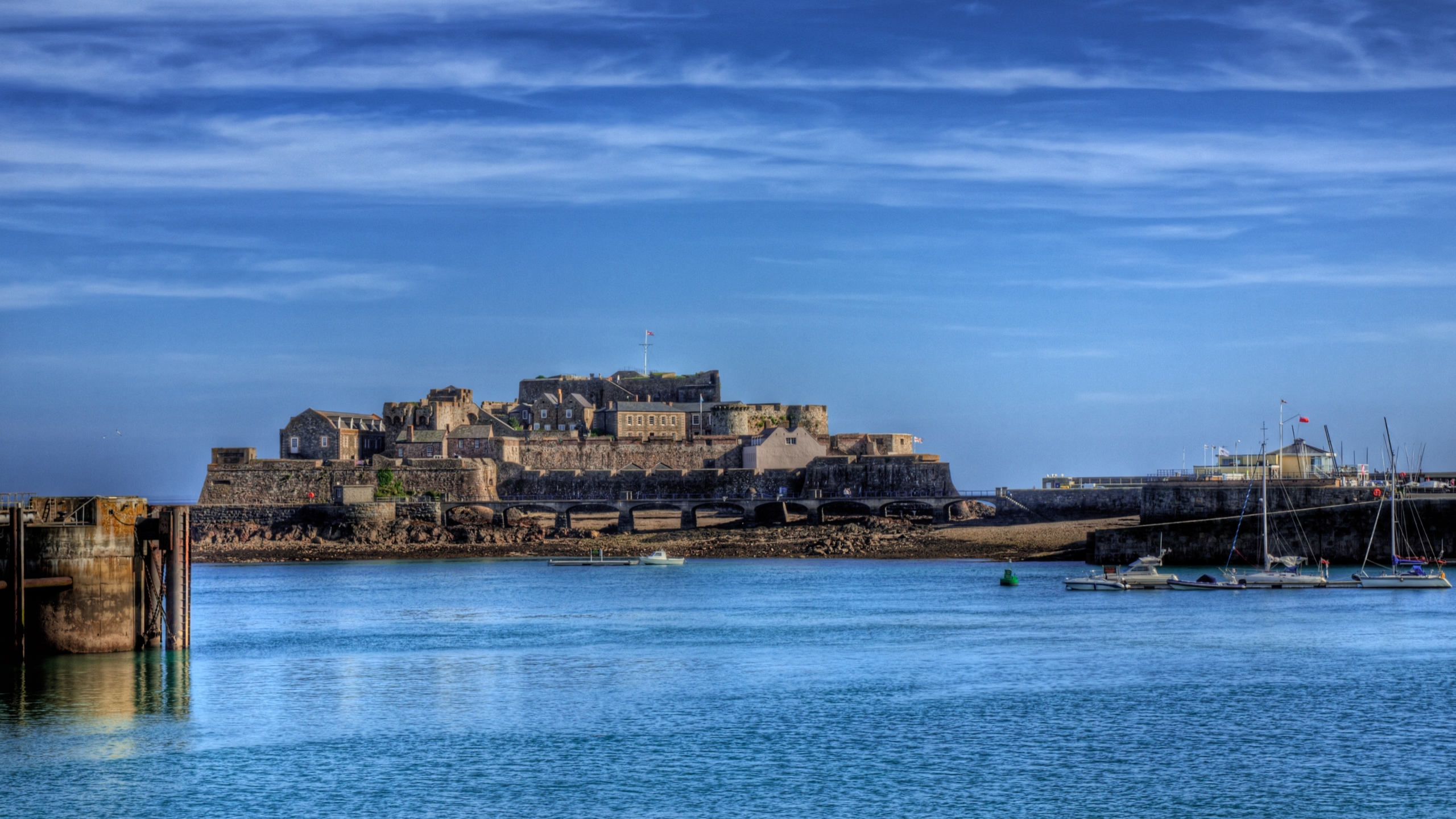 Castle on Guernsey Computer Wallpapers, Desktop Backgrounds