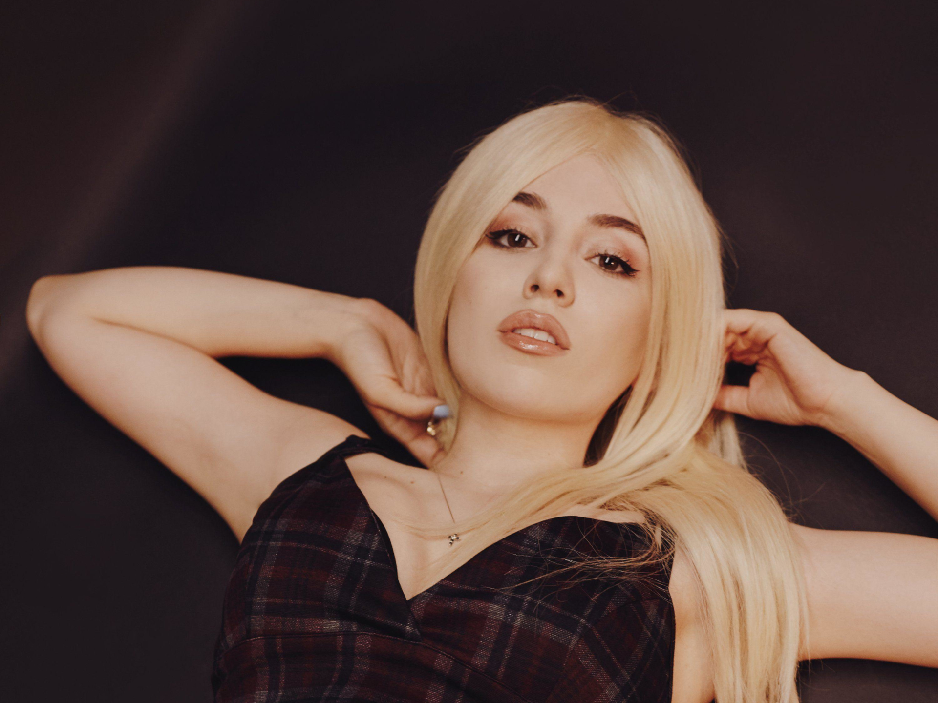 30+ Ava Max HD Wallpapers and Backgrounds